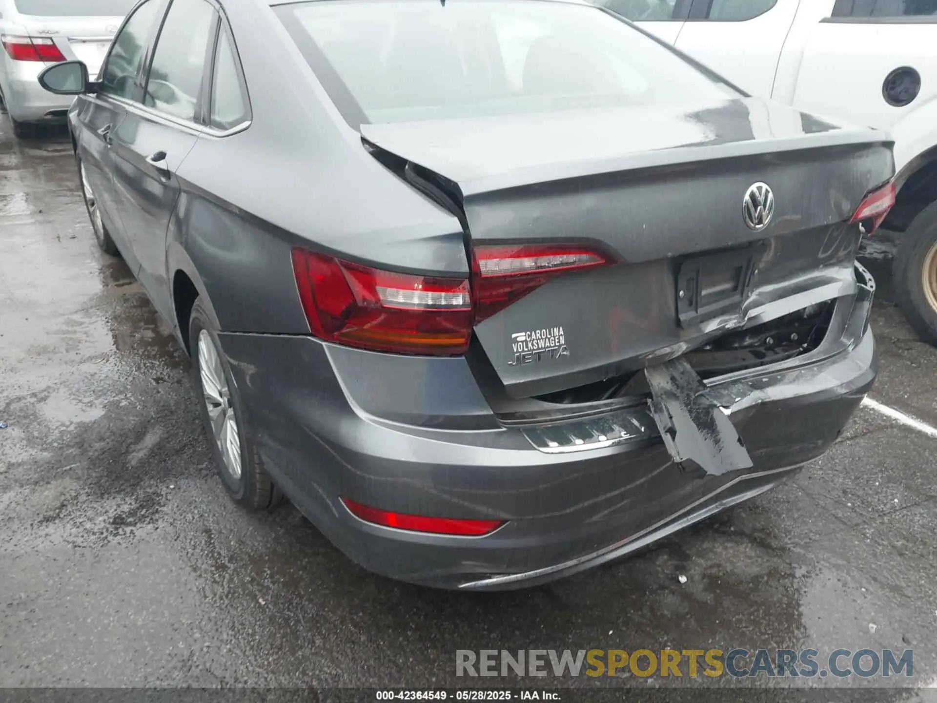 6 Photograph of a damaged car 3VWCB7BU0KM200275 VOLKSWAGEN JETTA 2019
