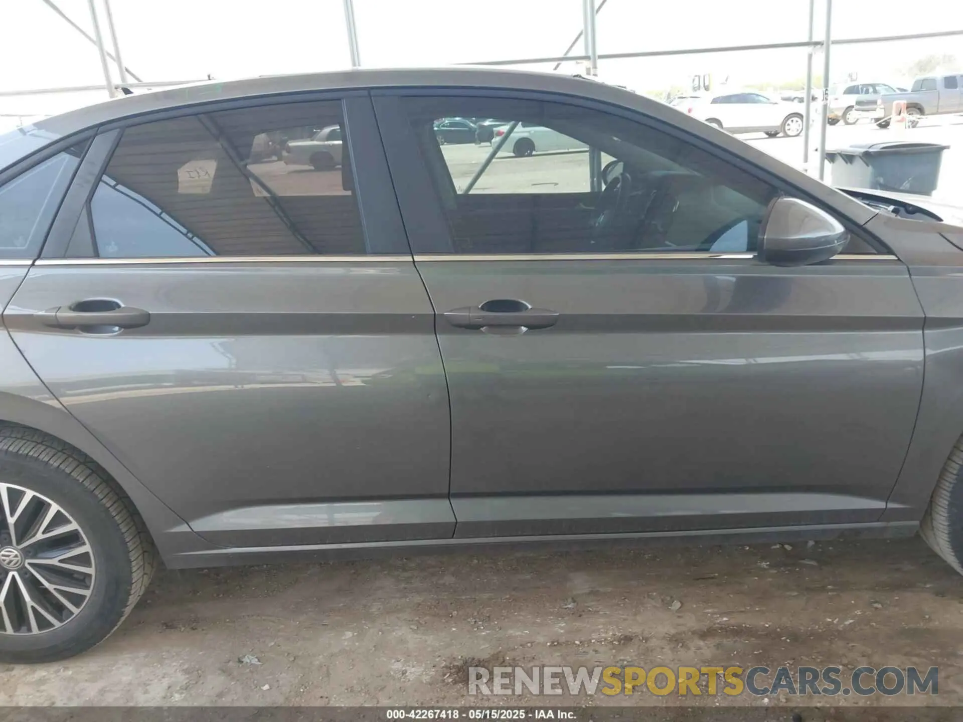 14 Photograph of a damaged car 3VWCB7BU0KM232546 VOLKSWAGEN JETTA 2019