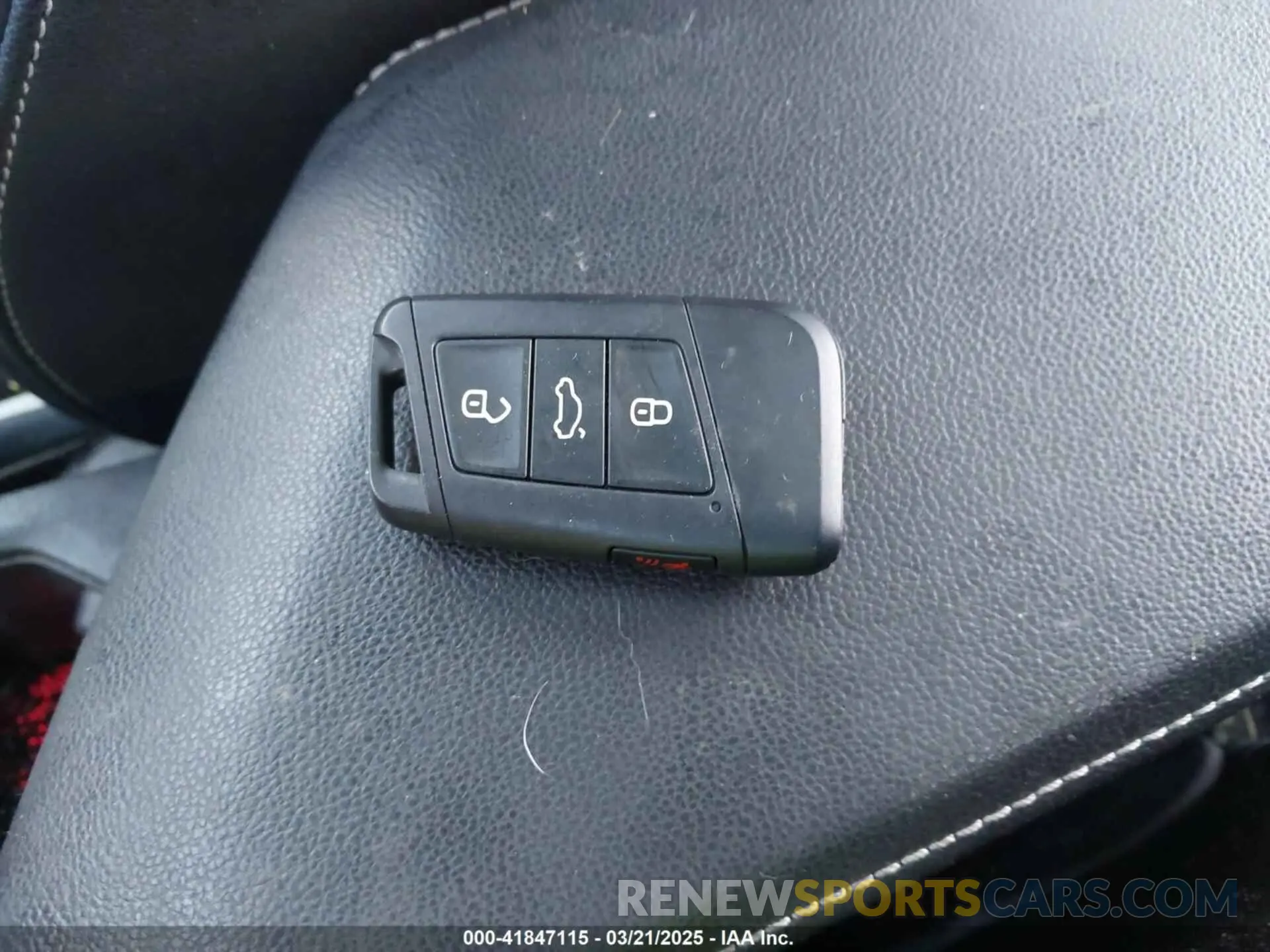 11 Фотография поврежденного автомобиля 3VWCB7BU0KM262890 VOLKSWAGEN JETTA 2019