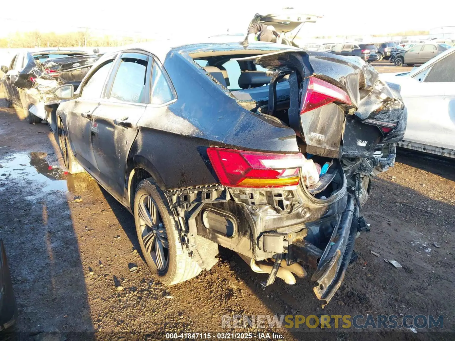 3 Фотография поврежденного автомобиля 3VWCB7BU0KM262890 VOLKSWAGEN JETTA 2019