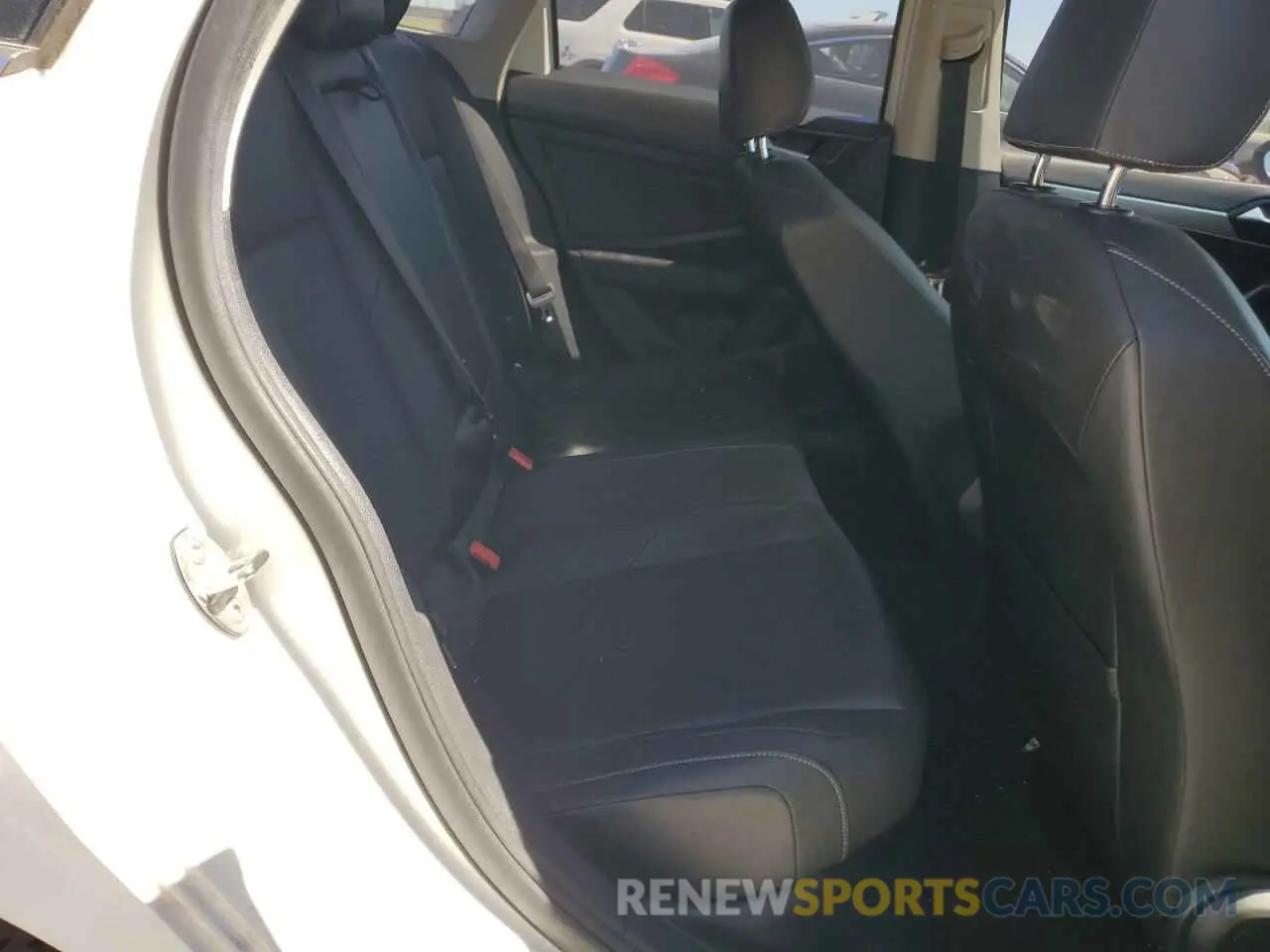 11 Photograph of a damaged car 3VWCB7BU2KM178179 VOLKSWAGEN JETTA 2019