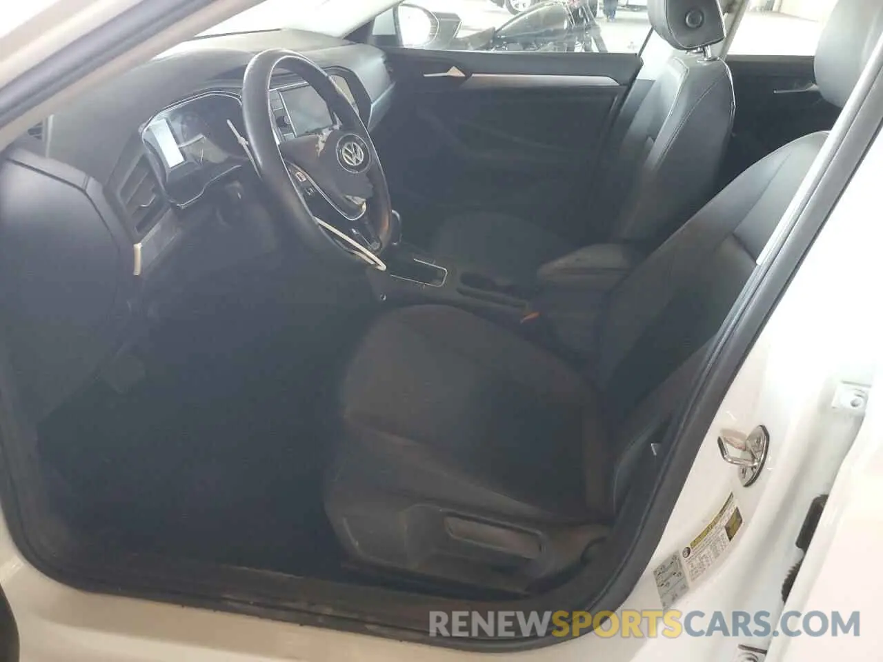 7 Photograph of a damaged car 3VWCB7BU3KM130206 VOLKSWAGEN JETTA 2019