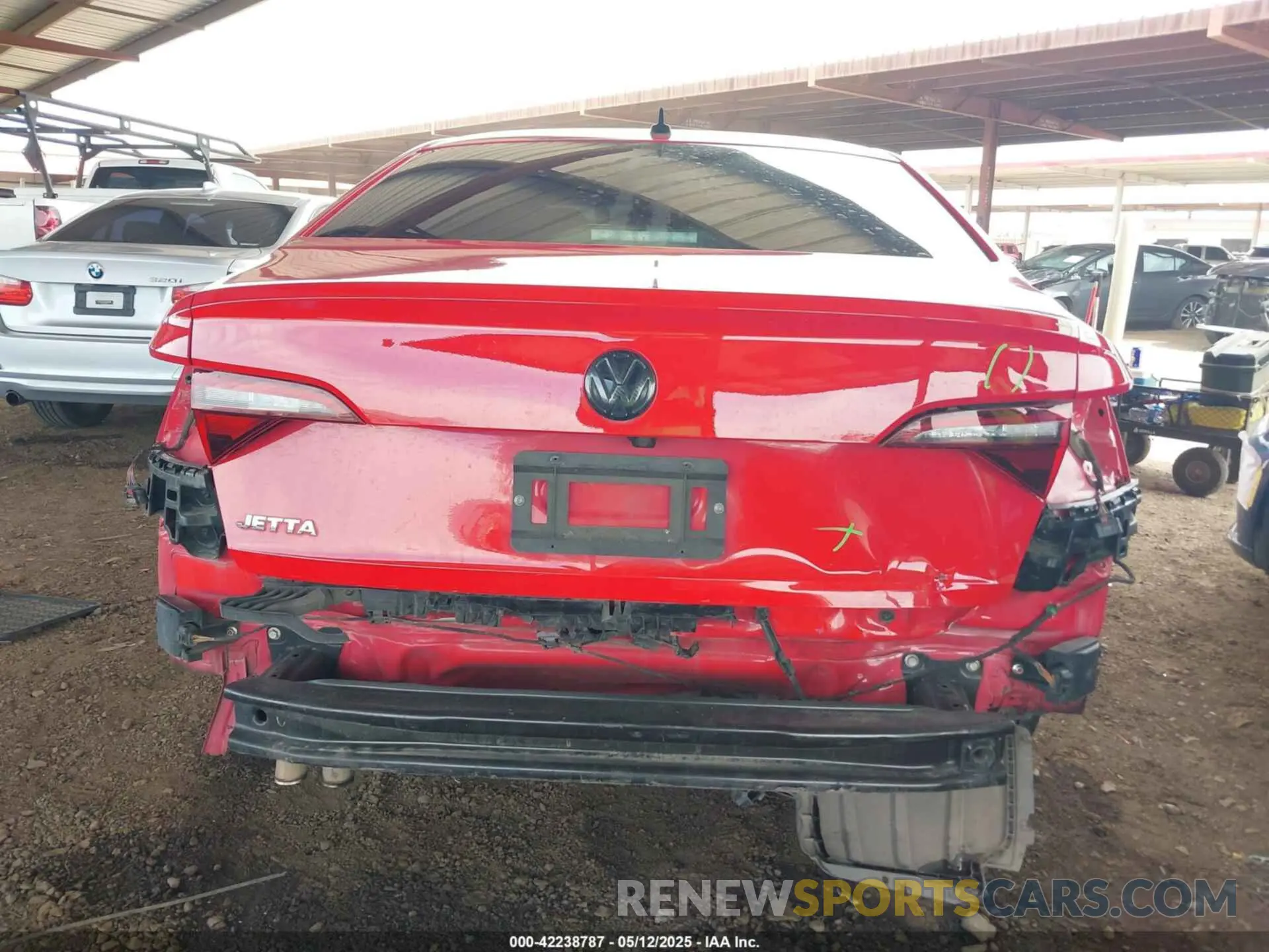 17 Photograph of a damaged car 3VWCB7BU3KM162248 VOLKSWAGEN JETTA 2019