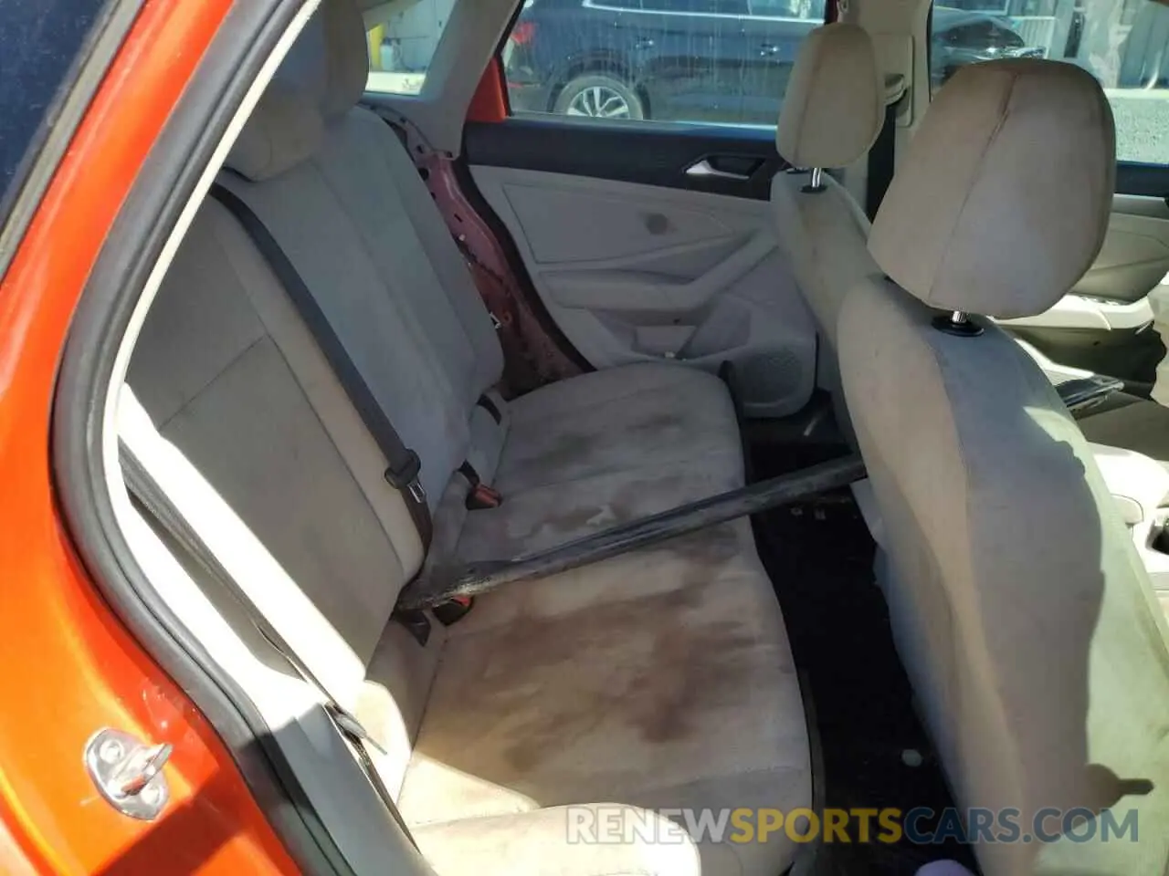 10 Фотография поврежденного автомобиля 3VWCB7BU3KM189711 VOLKSWAGEN JETTA 2019