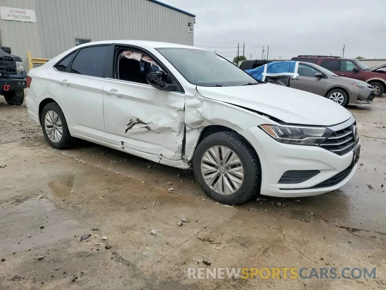 4 Photograph of a damaged car 3VWCB7BU3KM199641 VOLKSWAGEN JETTA 2019