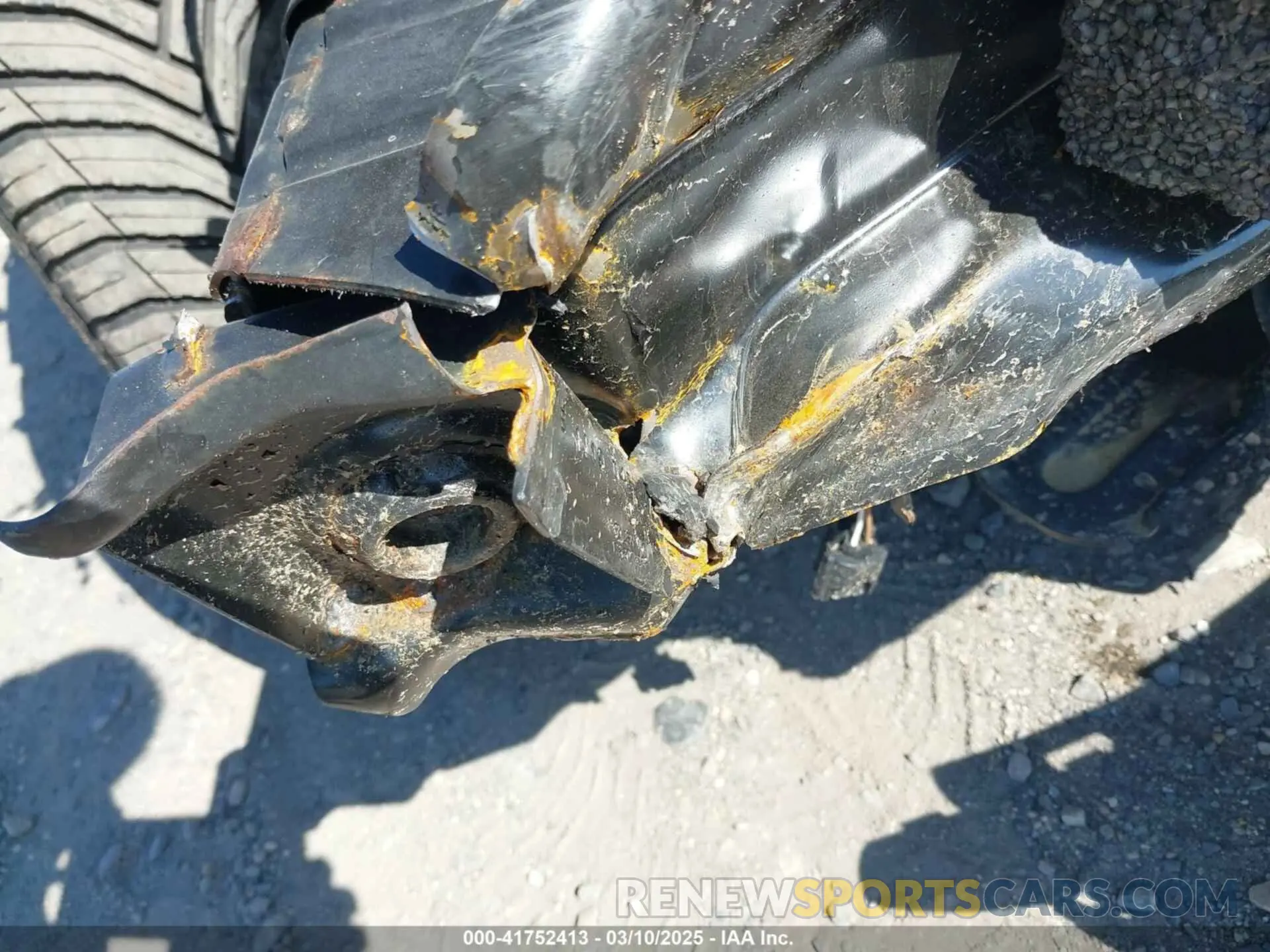 18 Photograph of a damaged car 3VWCB7BU4KM190527 VOLKSWAGEN JETTA 2019