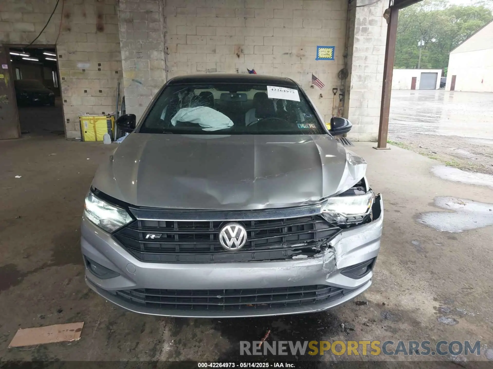 12 Photograph of a damaged car 3VWCB7BU5KM196630 VOLKSWAGEN JETTA 2019