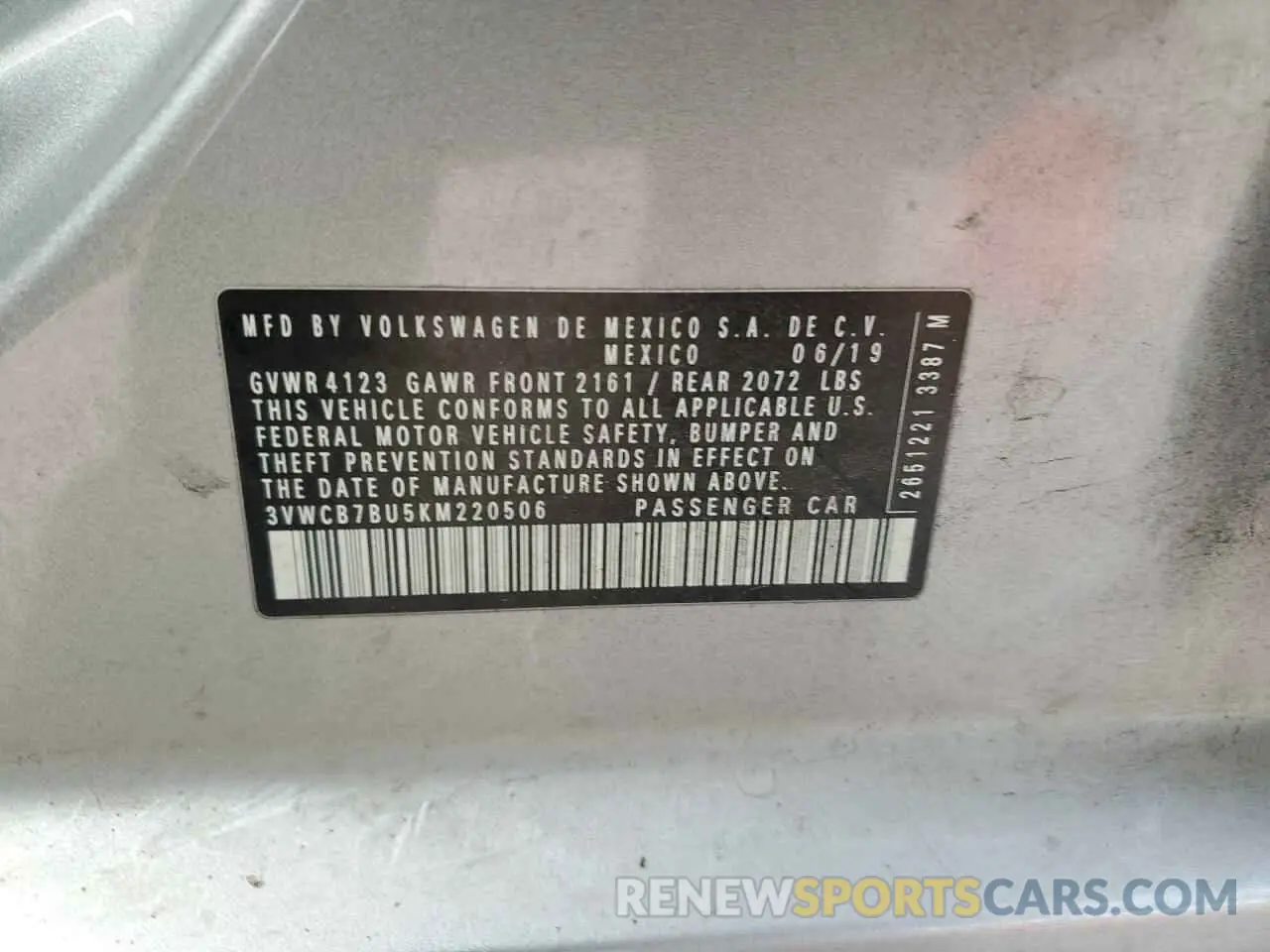 12 Photograph of a damaged car 3VWCB7BU5KM220506 VOLKSWAGEN JETTA 2019