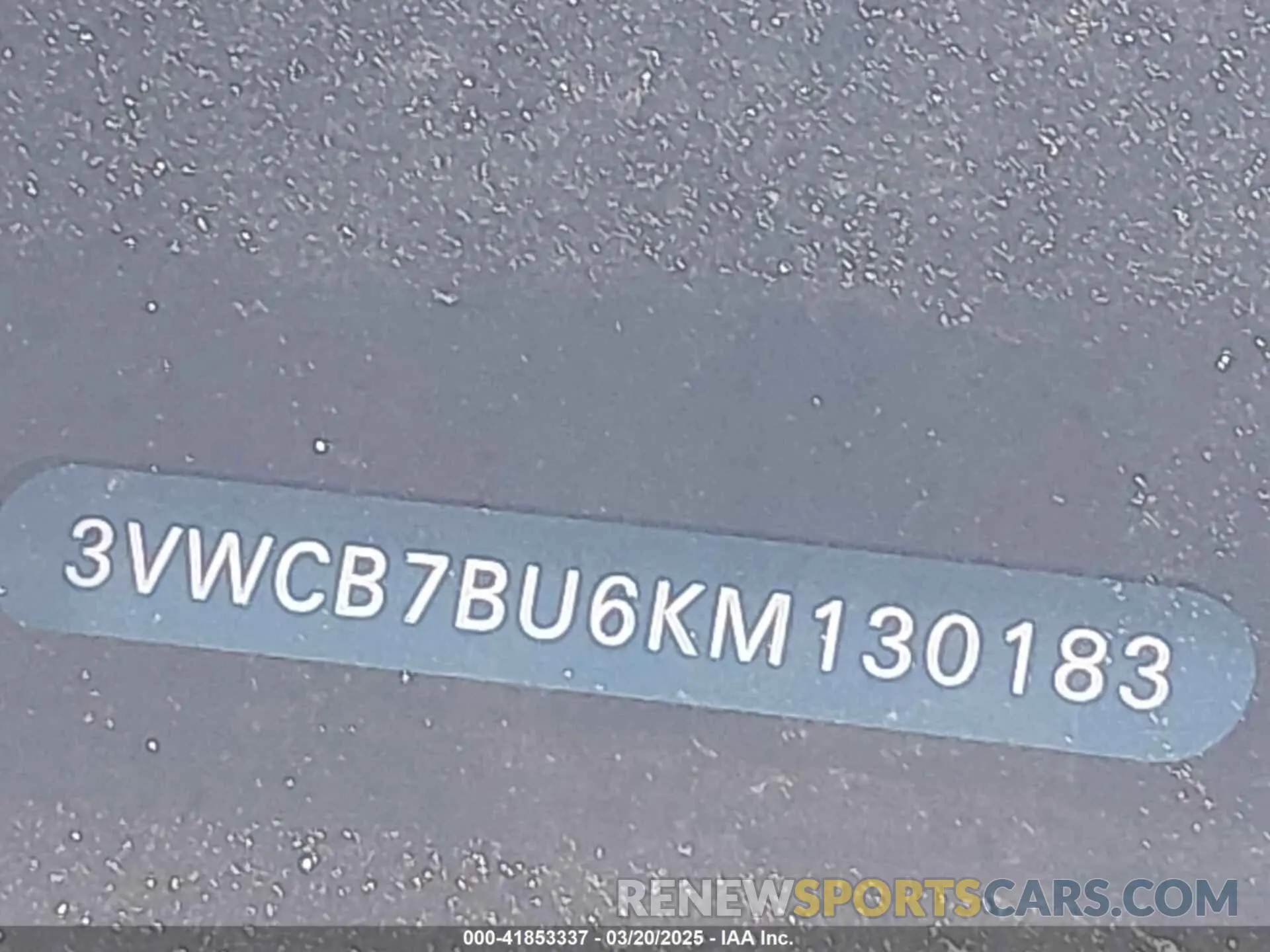 18 Photograph of a damaged car 3VWCB7BU6KM130183 VOLKSWAGEN JETTA 2019