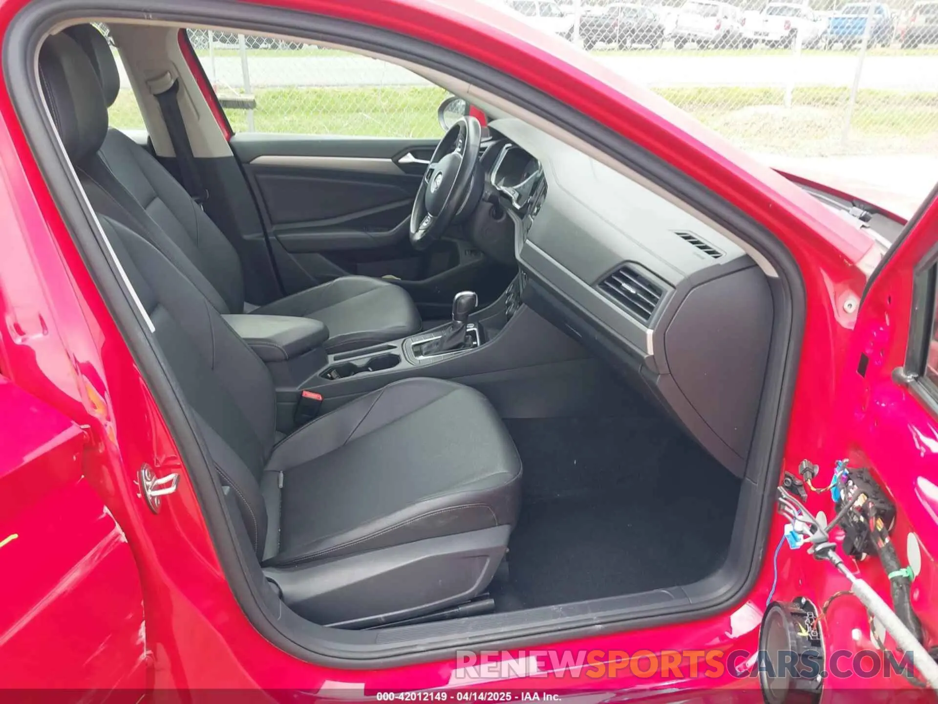 5 Photograph of a damaged car 3VWCB7BU6KM158050 VOLKSWAGEN JETTA 2019