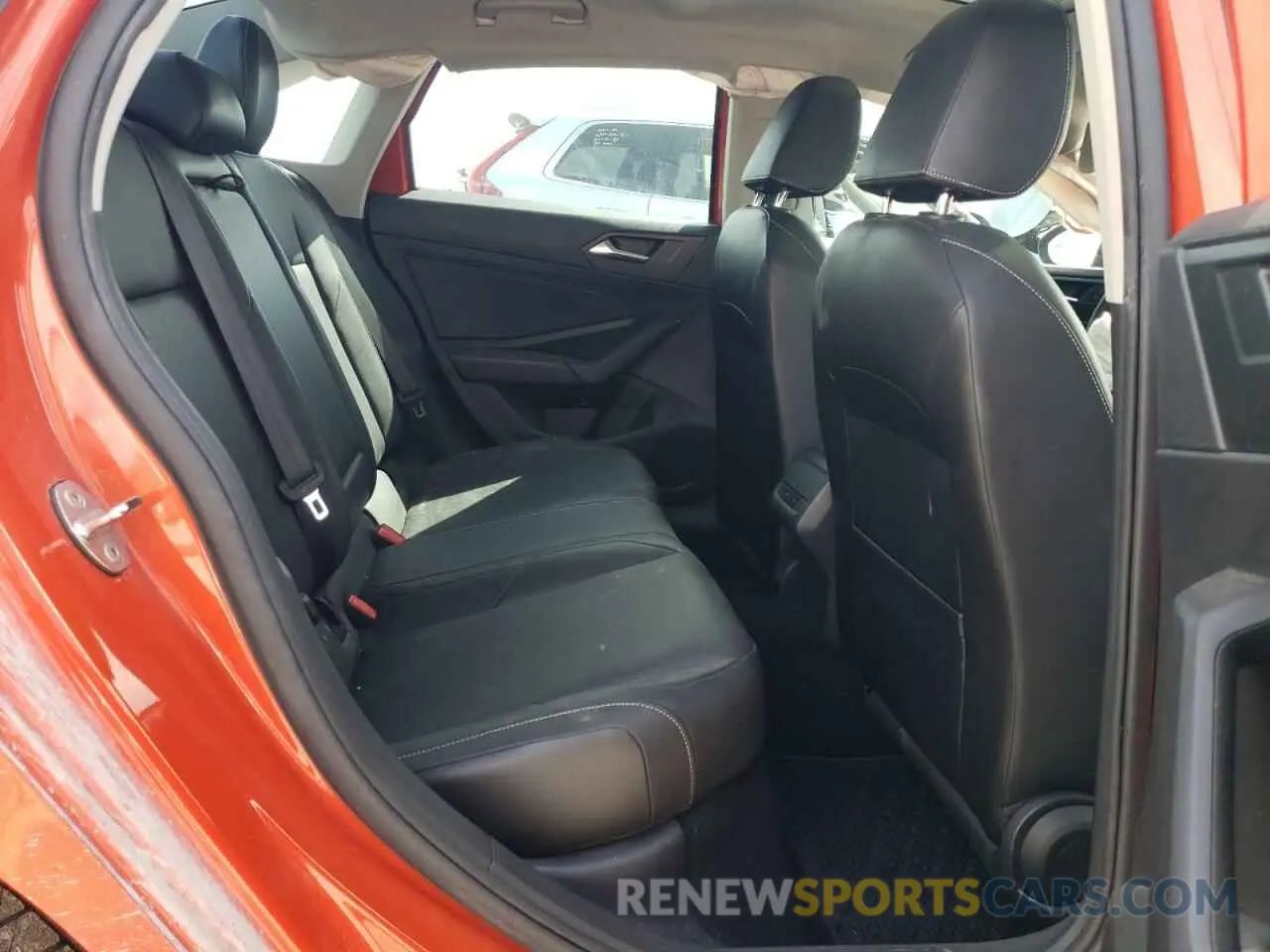 10 Photograph of a damaged car 3VWCB7BU7KM136476 VOLKSWAGEN JETTA 2019