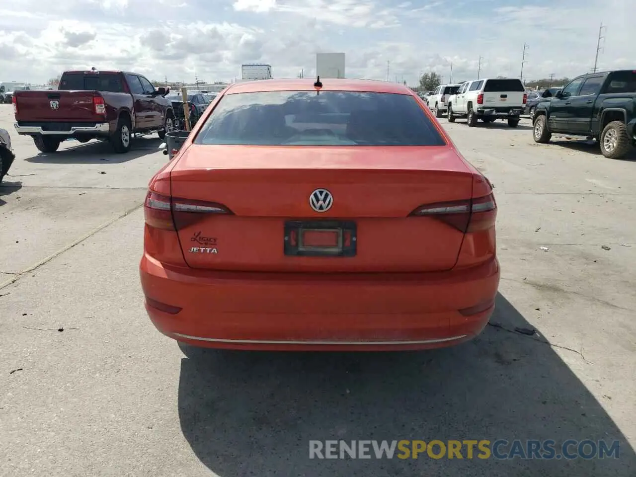 6 Photograph of a damaged car 3VWCB7BU7KM136476 VOLKSWAGEN JETTA 2019