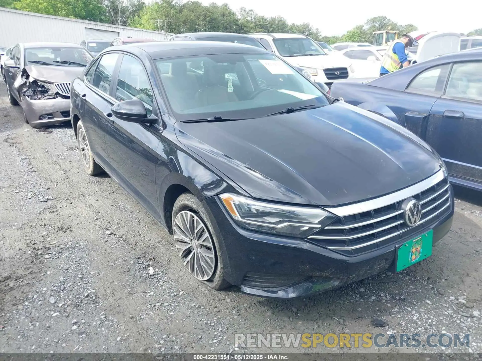 1 Photograph of a damaged car 3VWCB7BU7KM239736 VOLKSWAGEN JETTA 2019