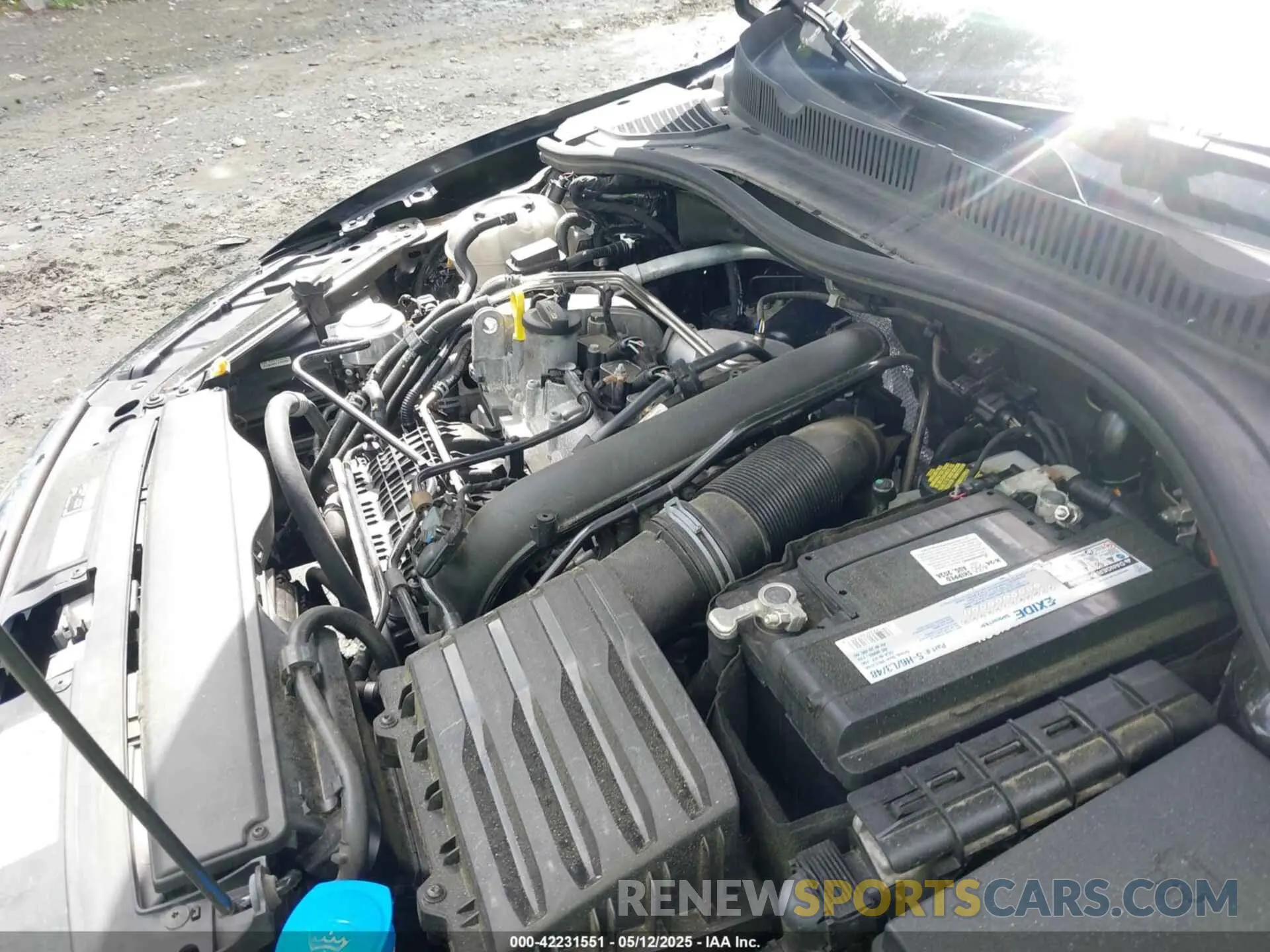 10 Photograph of a damaged car 3VWCB7BU7KM239736 VOLKSWAGEN JETTA 2019