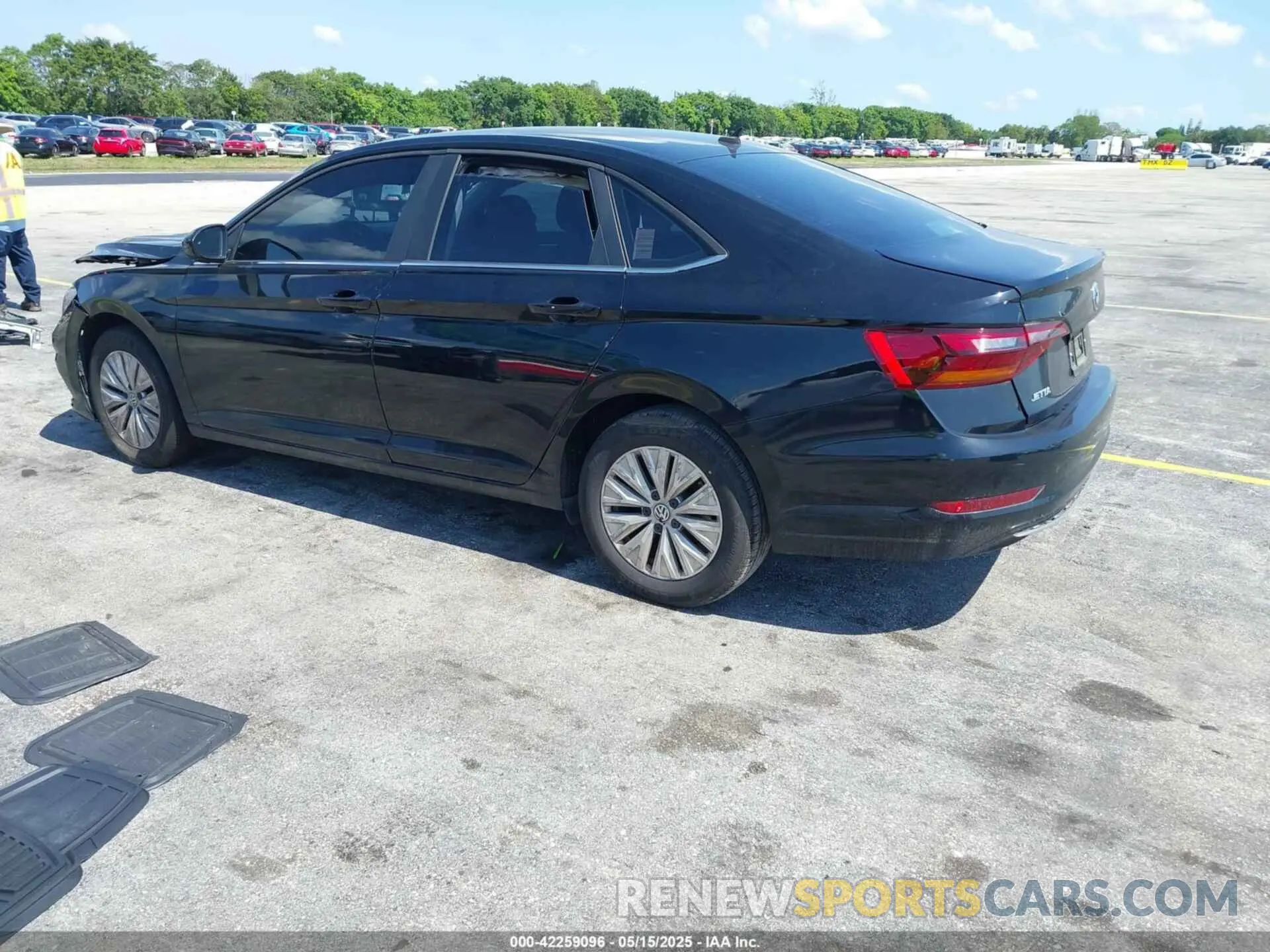 3 Фотография поврежденного автомобиля 3VWCB7BU8KM266072 VOLKSWAGEN JETTA 2019