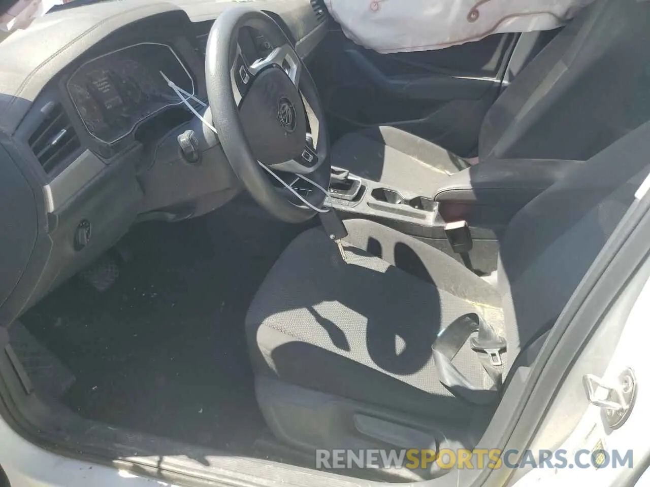 7 Photograph of a damaged car 3VWCB7BU9KM237258 VOLKSWAGEN JETTA 2019