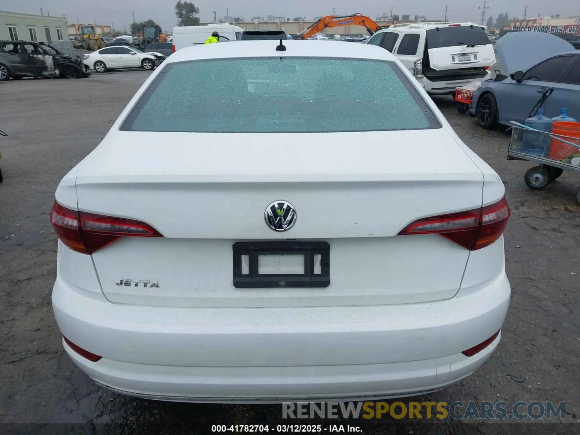 17 Photograph of a damaged car 3VWCB7BUXKM167737 VOLKSWAGEN JETTA 2019