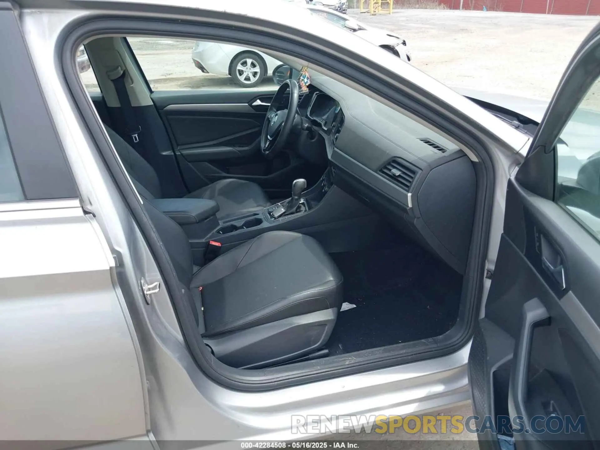 5 Фотография поврежденного автомобиля 3VWCB7BUXKM245434 VOLKSWAGEN JETTA 2019