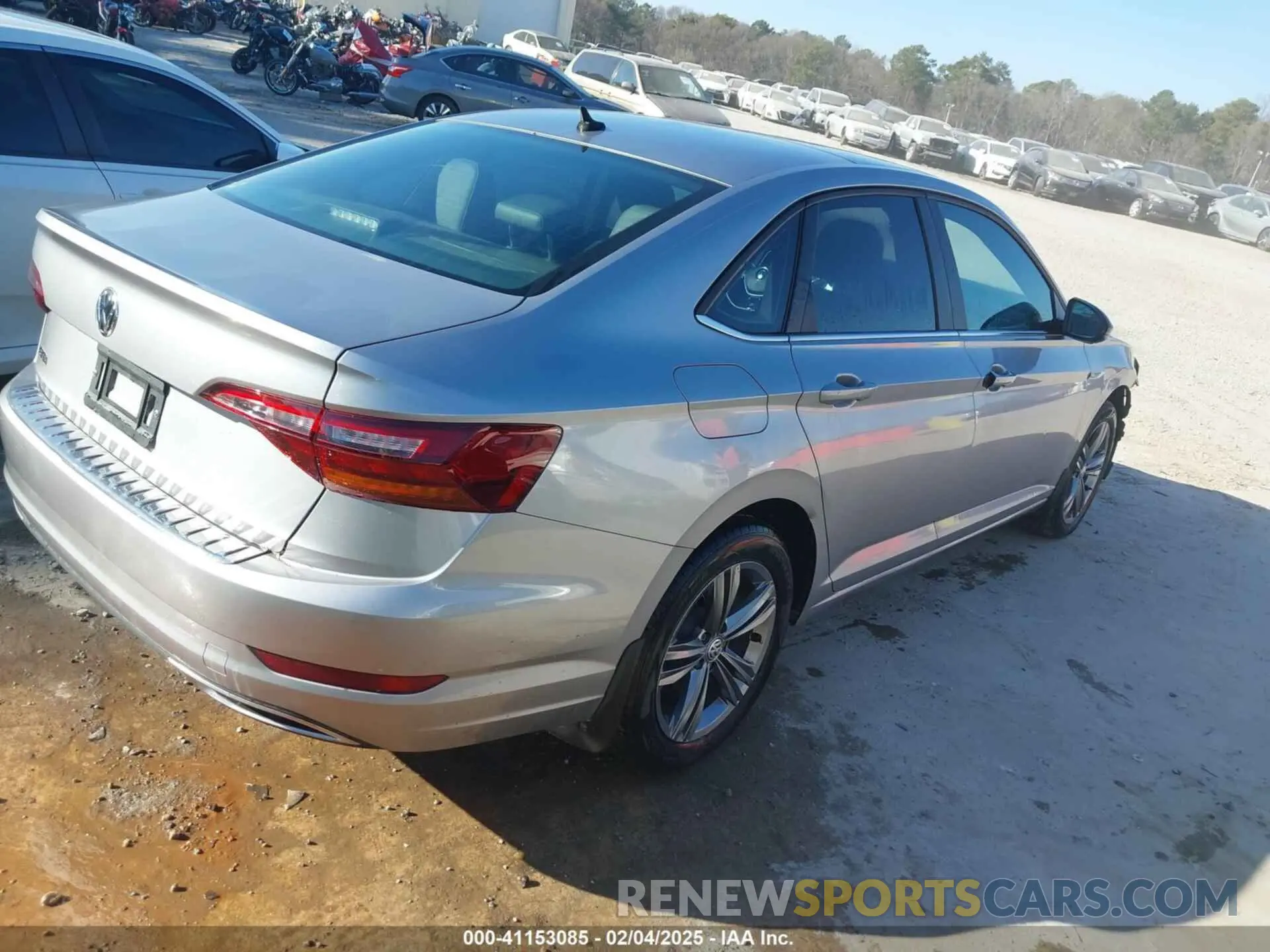 4 Photograph of a damaged car 3VWCB7BUXKM253324 VOLKSWAGEN JETTA 2019