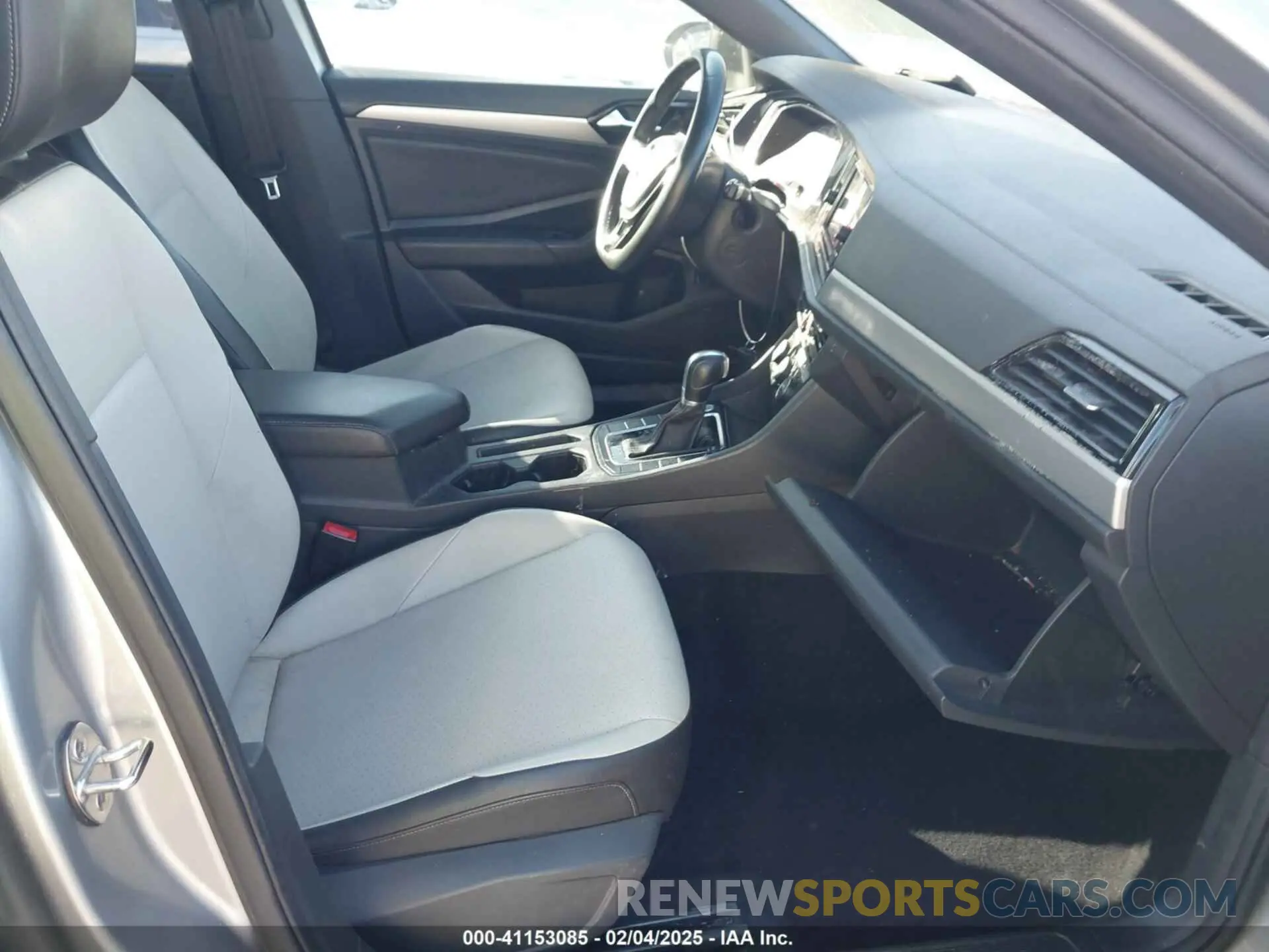 5 Photograph of a damaged car 3VWCB7BUXKM253324 VOLKSWAGEN JETTA 2019