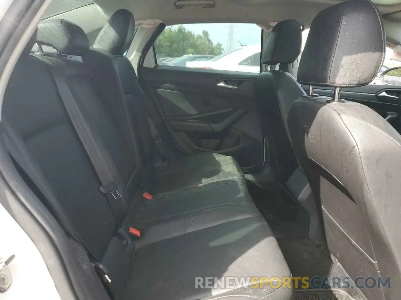 10 Photograph of a damaged car 3VWE57BU2KM084867 VOLKSWAGEN JETTA 2019