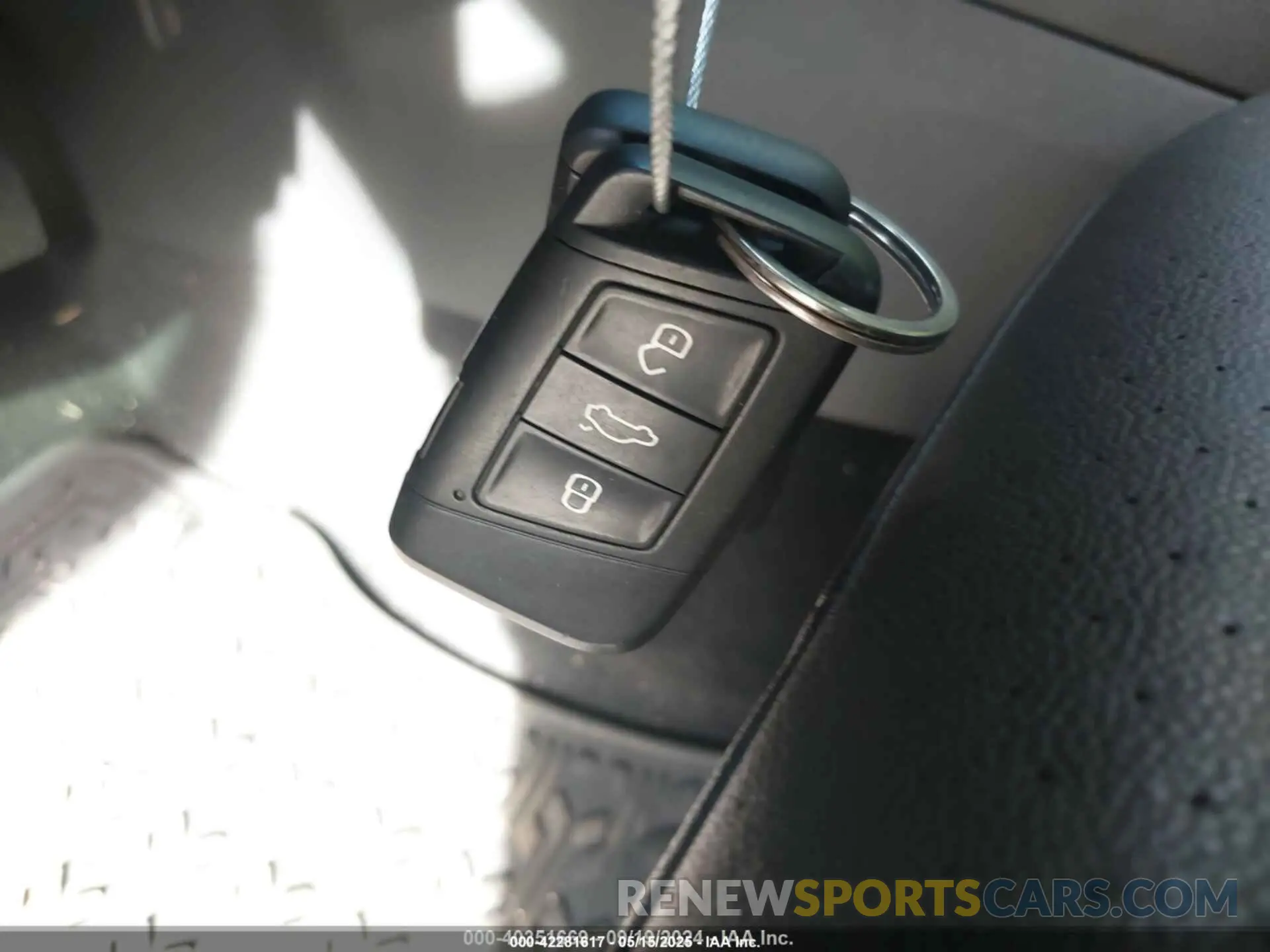 11 Photograph of a damaged car 3VWE57BU2KM110724 VOLKSWAGEN JETTA 2019