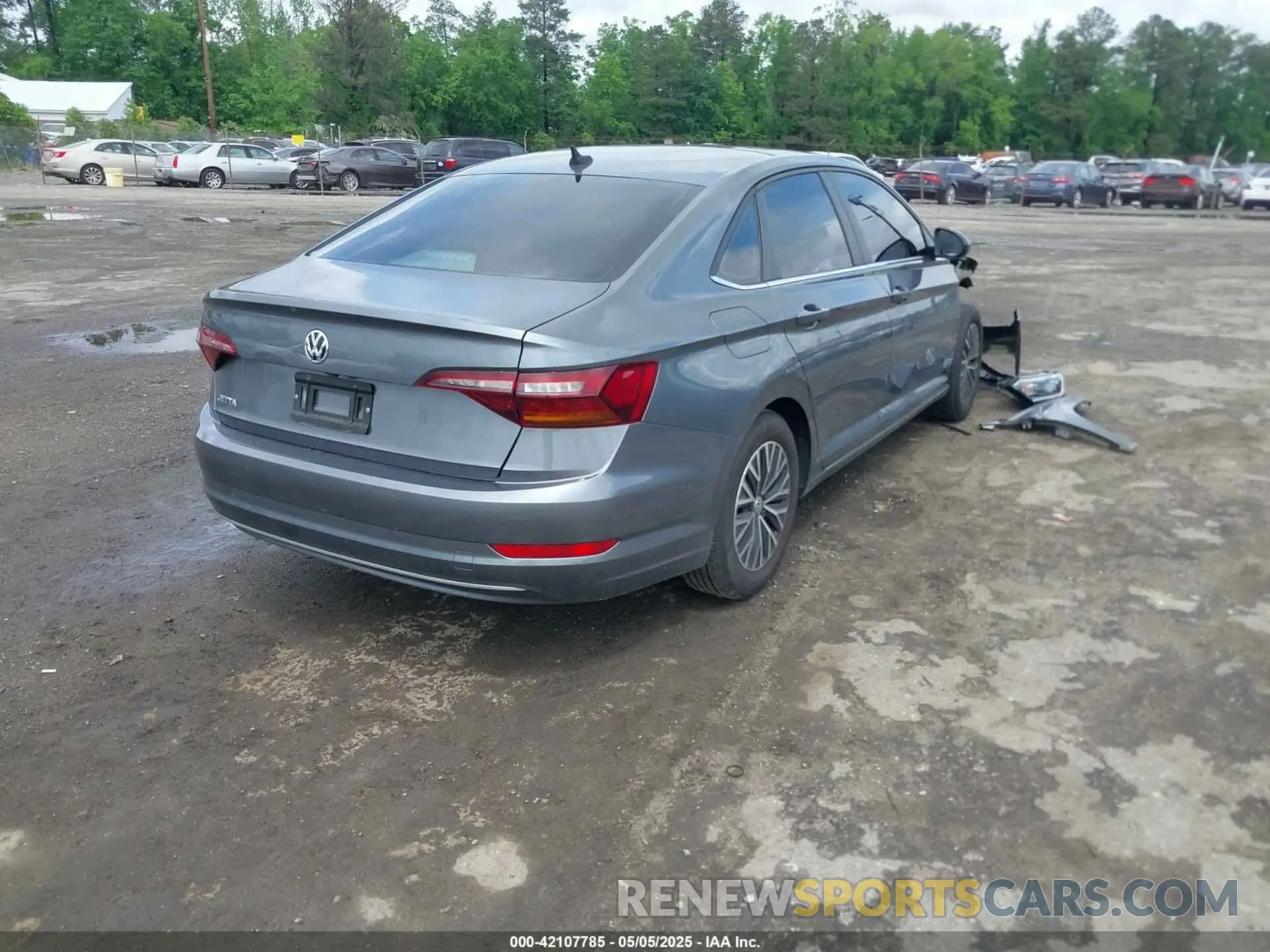 4 Photograph of a damaged car 3VWE57BU3KM062523 VOLKSWAGEN JETTA 2019