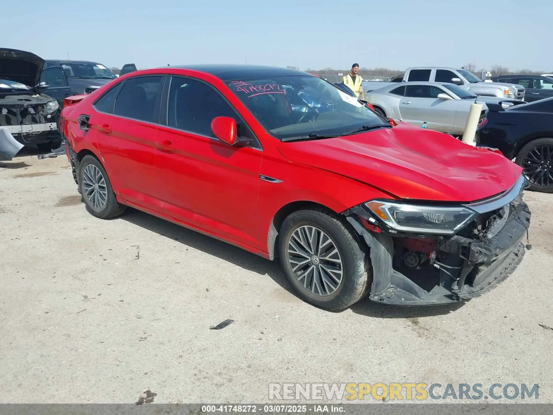 1 Фотография поврежденного автомобиля 3VWE57BU4KM110398 VOLKSWAGEN JETTA 2019