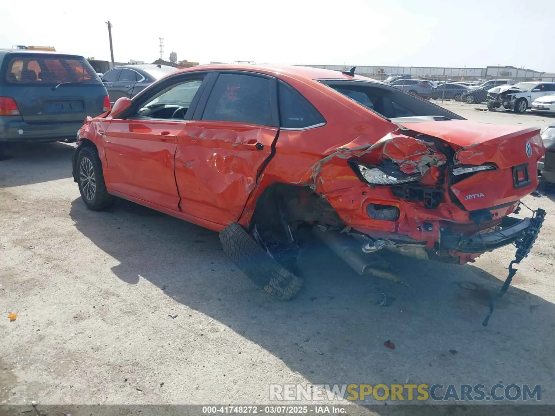 3 Фотография поврежденного автомобиля 3VWE57BU4KM110398 VOLKSWAGEN JETTA 2019