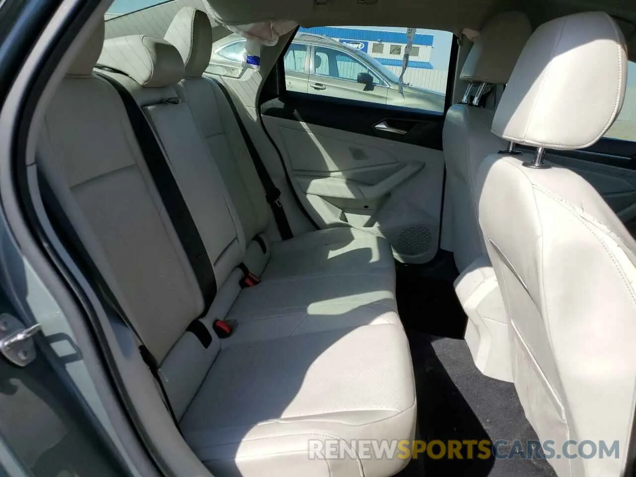 10 Photograph of a damaged car 3VWE57BU6KM035753 VOLKSWAGEN JETTA 2019