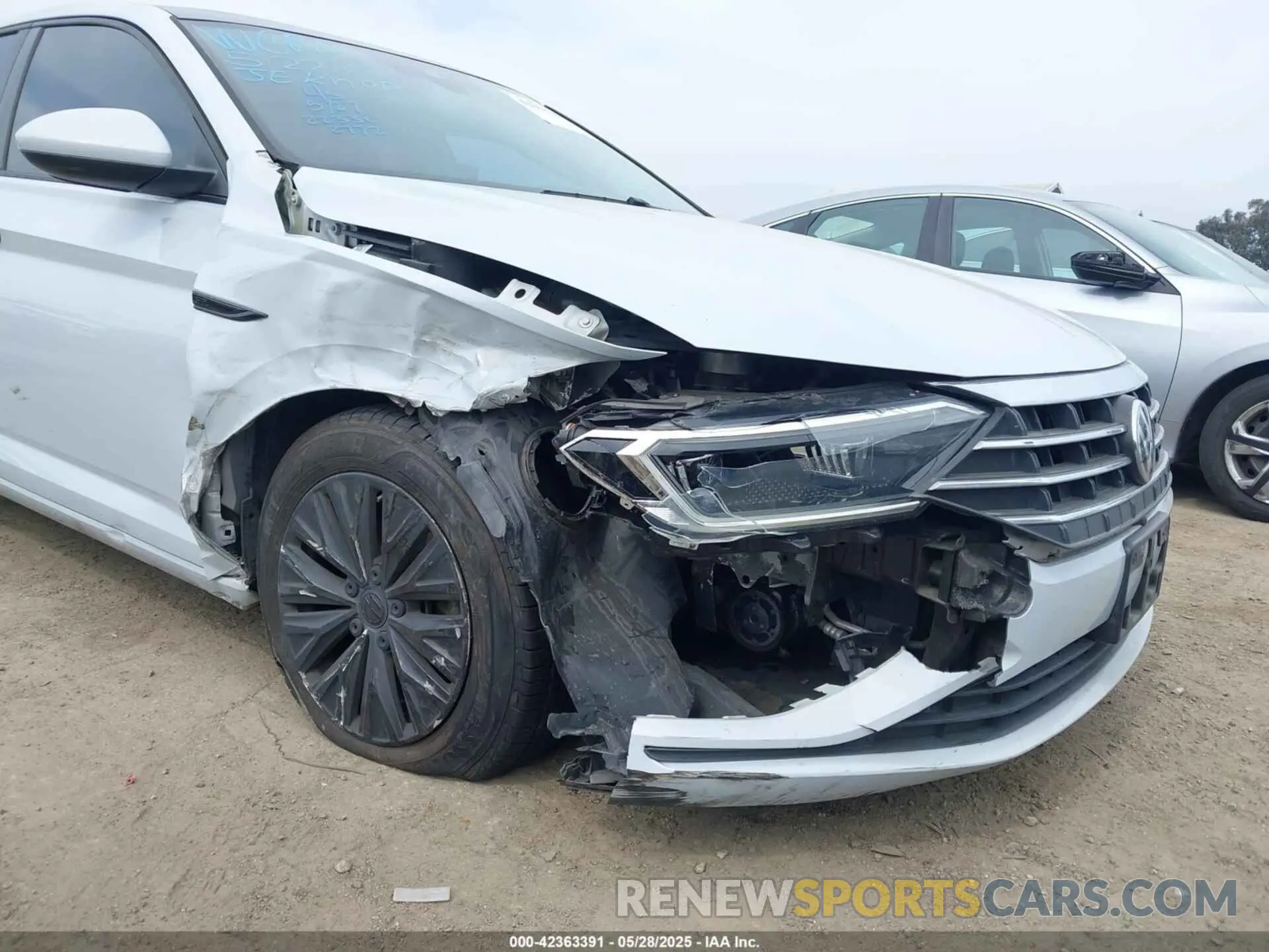 6 Photograph of a damaged car 3VWE57BU7KM052772 VOLKSWAGEN JETTA 2019
