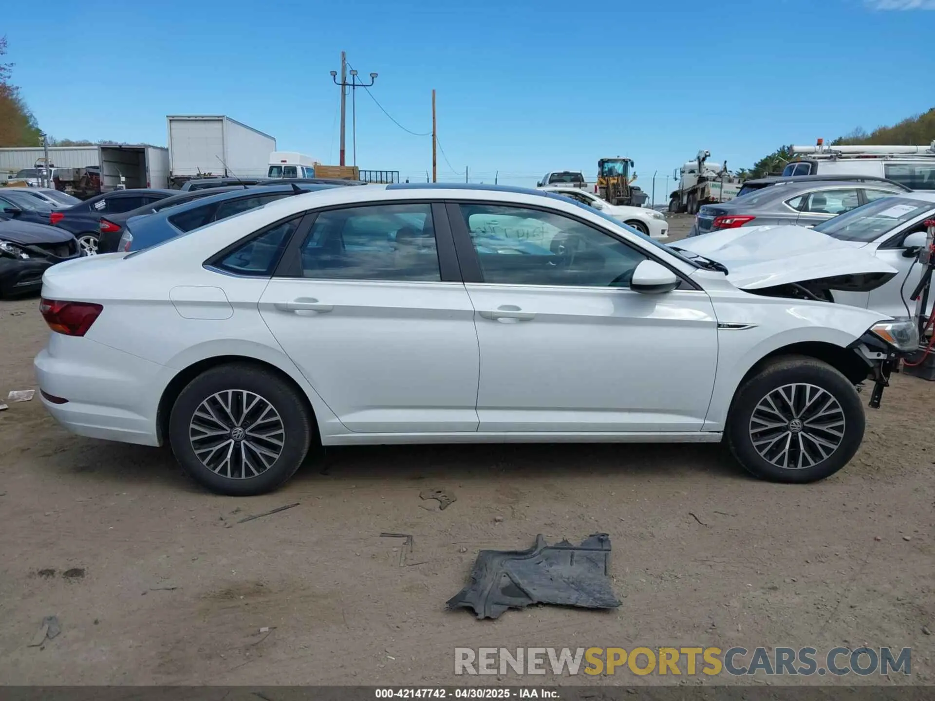 14 Фотография поврежденного автомобиля 3VWE57BU7KM264717 VOLKSWAGEN JETTA 2019