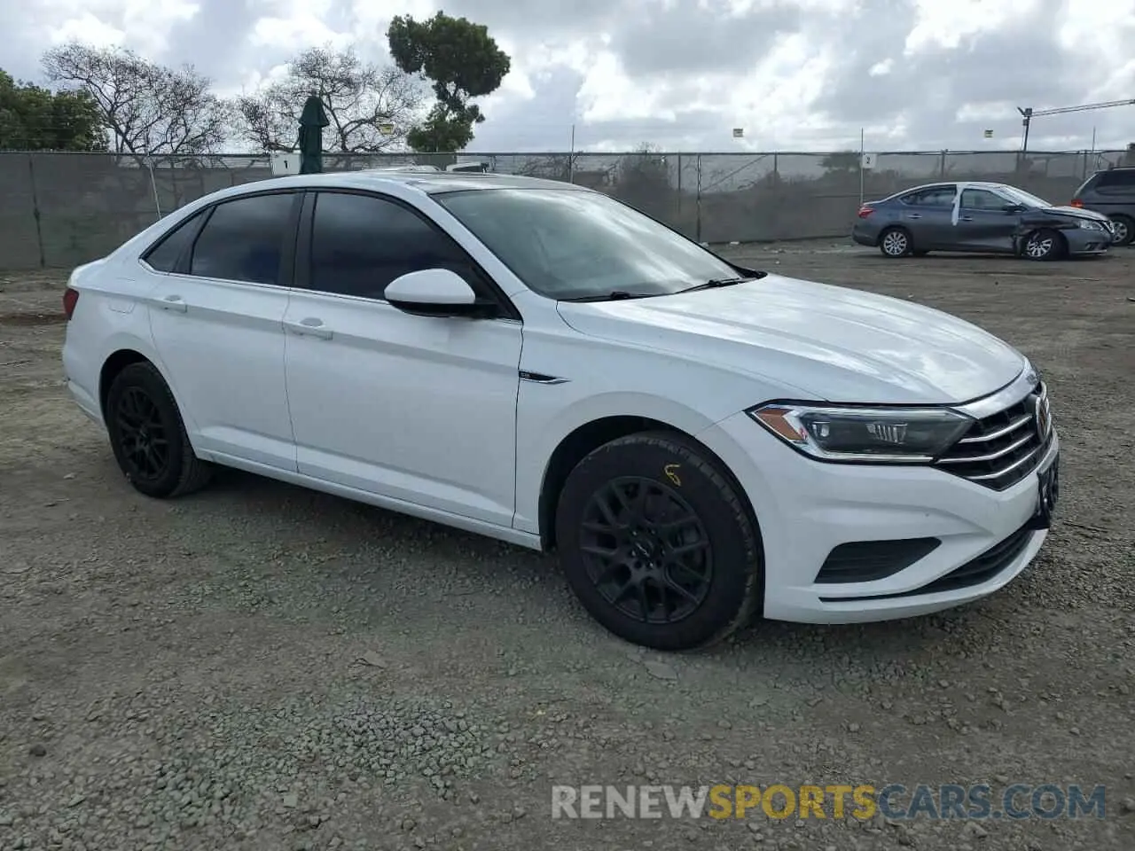 4 Фотография поврежденного автомобиля 3VWE57BU8KM165744 VOLKSWAGEN JETTA 2019