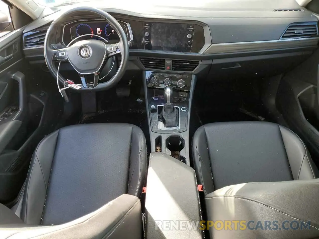 8 Photograph of a damaged car 3VWEB7BU3KM202031 VOLKSWAGEN JETTA 2019