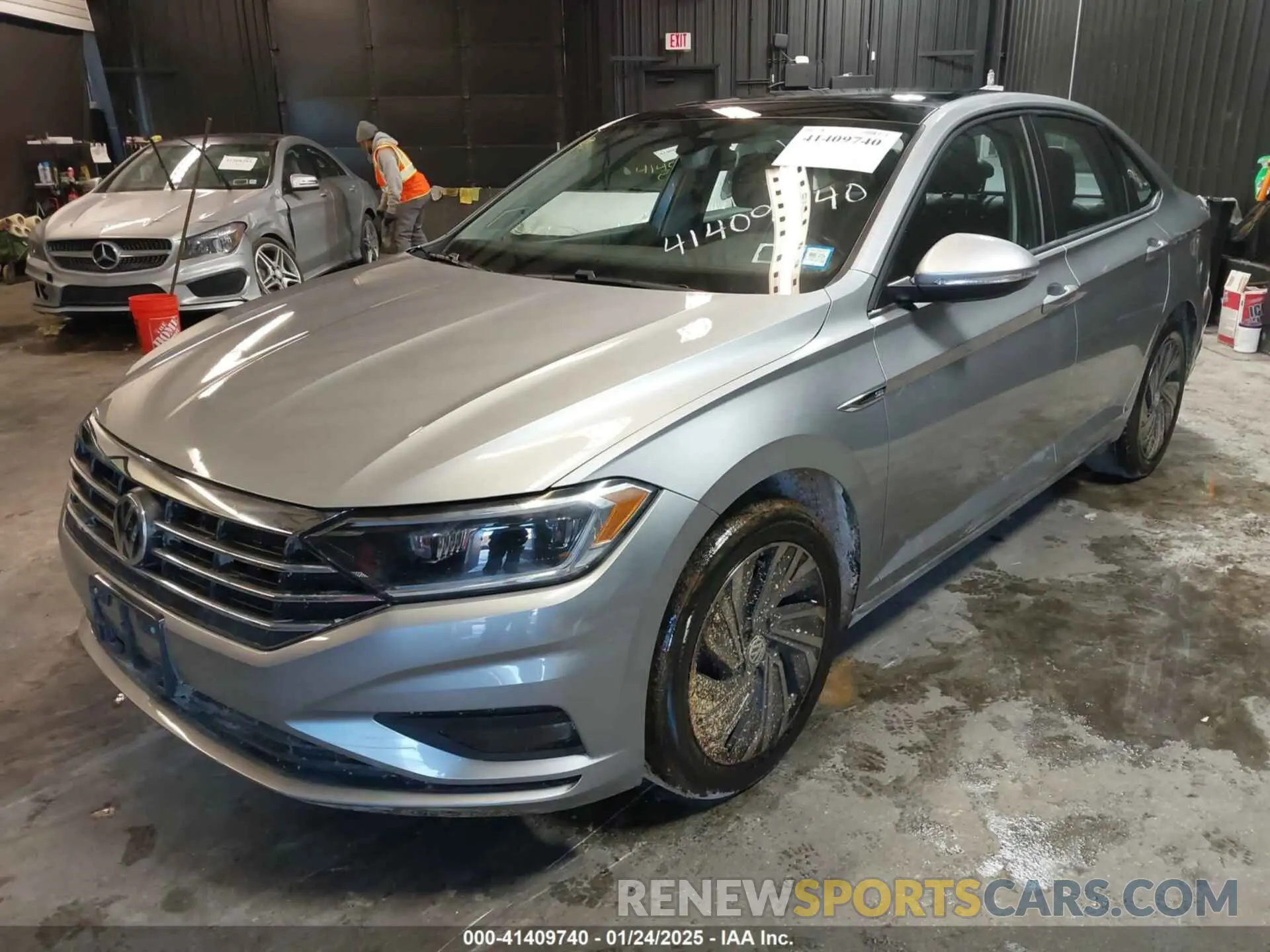 2 Photograph of a damaged car 3VWG57BU4KM218920 VOLKSWAGEN JETTA 2019