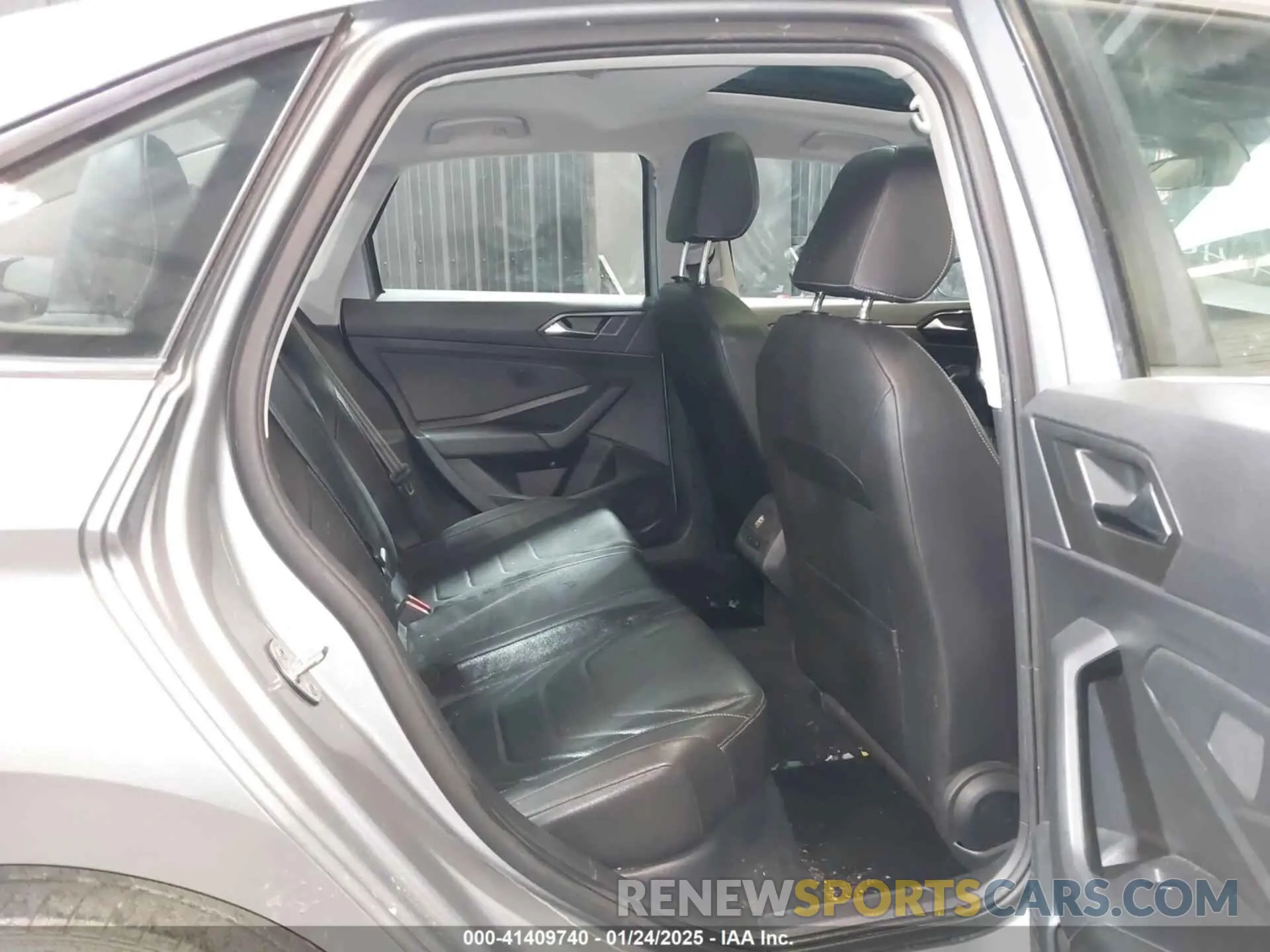 8 Photograph of a damaged car 3VWG57BU4KM218920 VOLKSWAGEN JETTA 2019