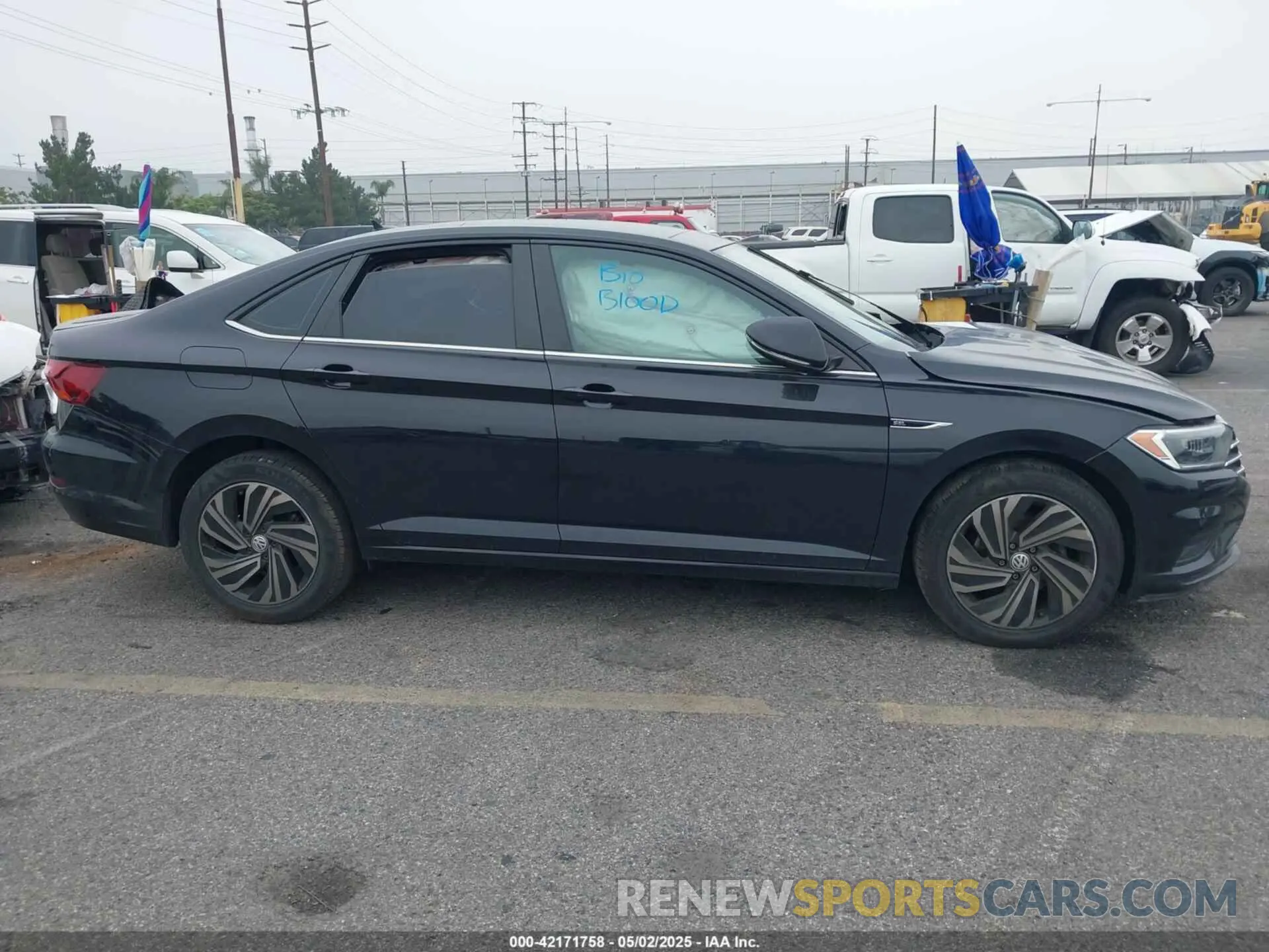 13 Photograph of a damaged car 3VWG57BU8KM087653 VOLKSWAGEN JETTA 2019