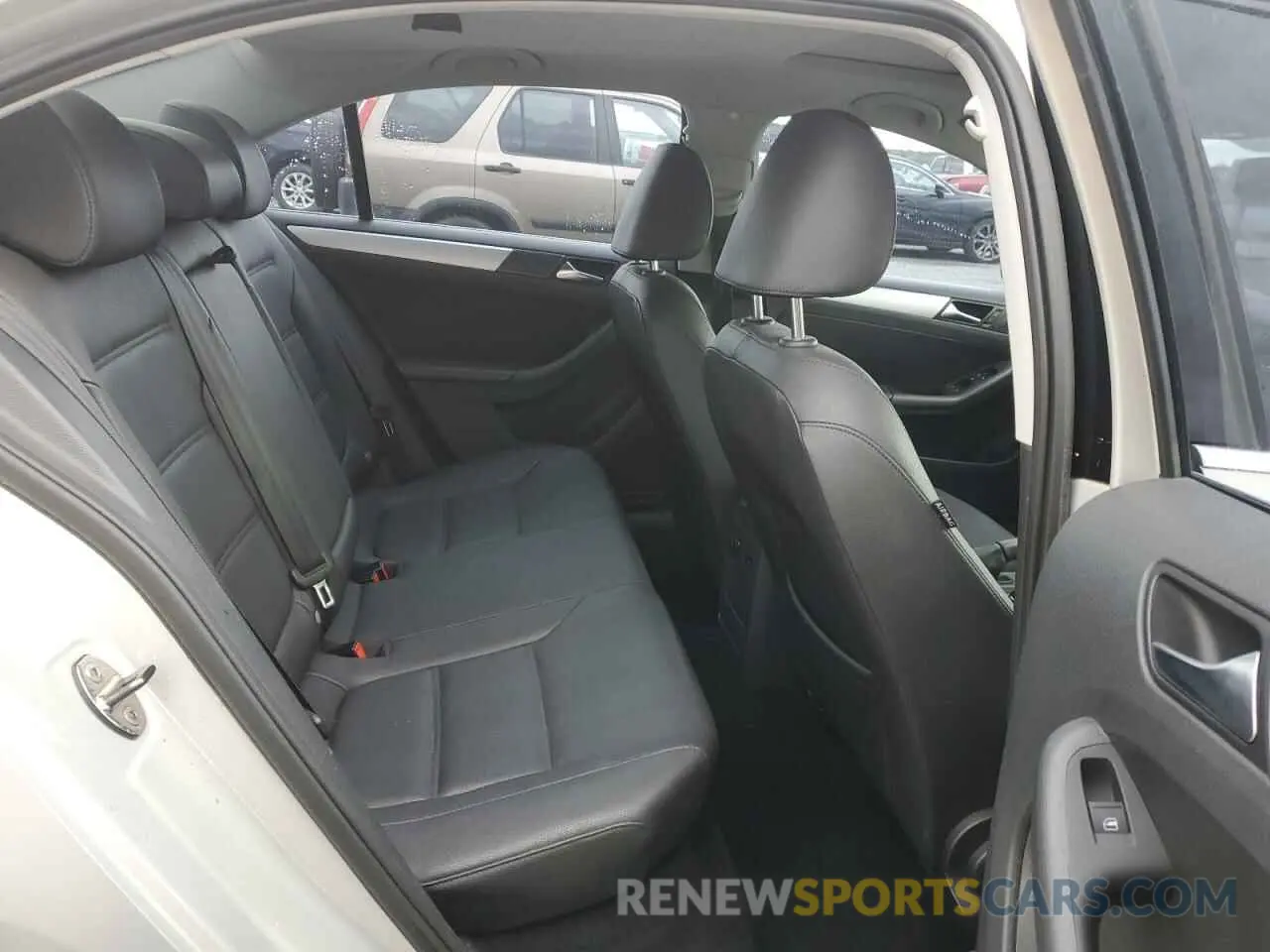 10 Photograph of a damaged car 3VWLL7AJ4BM098502 VOLKSWAGEN JETTA 2019