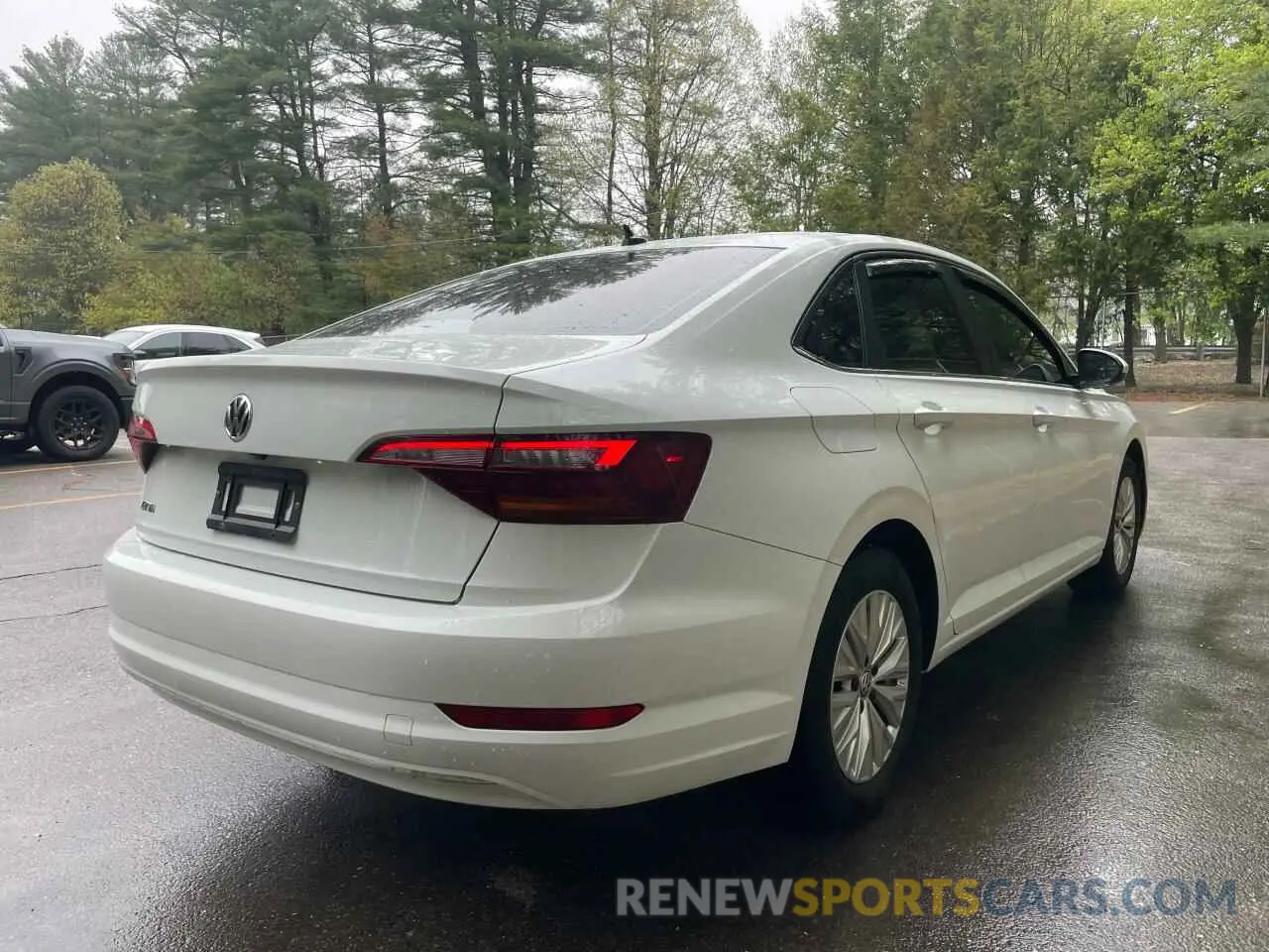 4 Photograph of a damaged car 3VWN57BU2KM216896 VOLKSWAGEN JETTA 2019