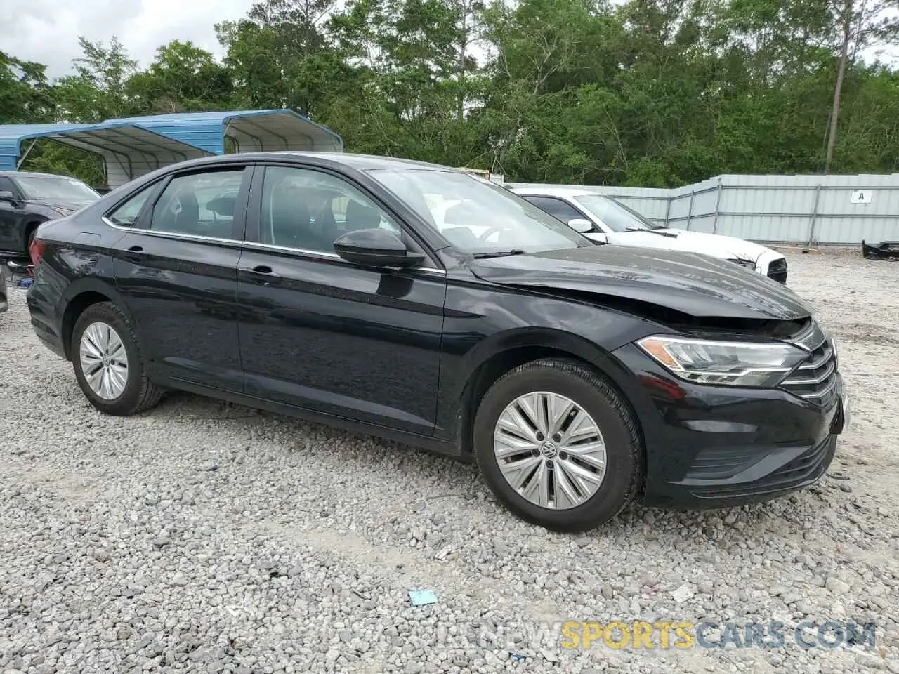 4 Photograph of a damaged car 3VWN57BU5KM101001 VOLKSWAGEN JETTA 2019