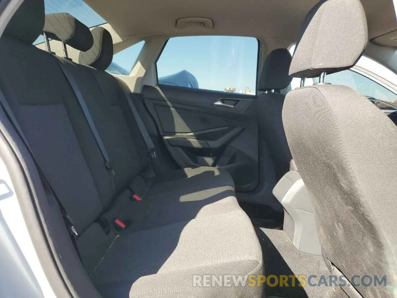 10 Photograph of a damaged car 3VWN57BUXKM007339 VOLKSWAGEN JETTA 2019