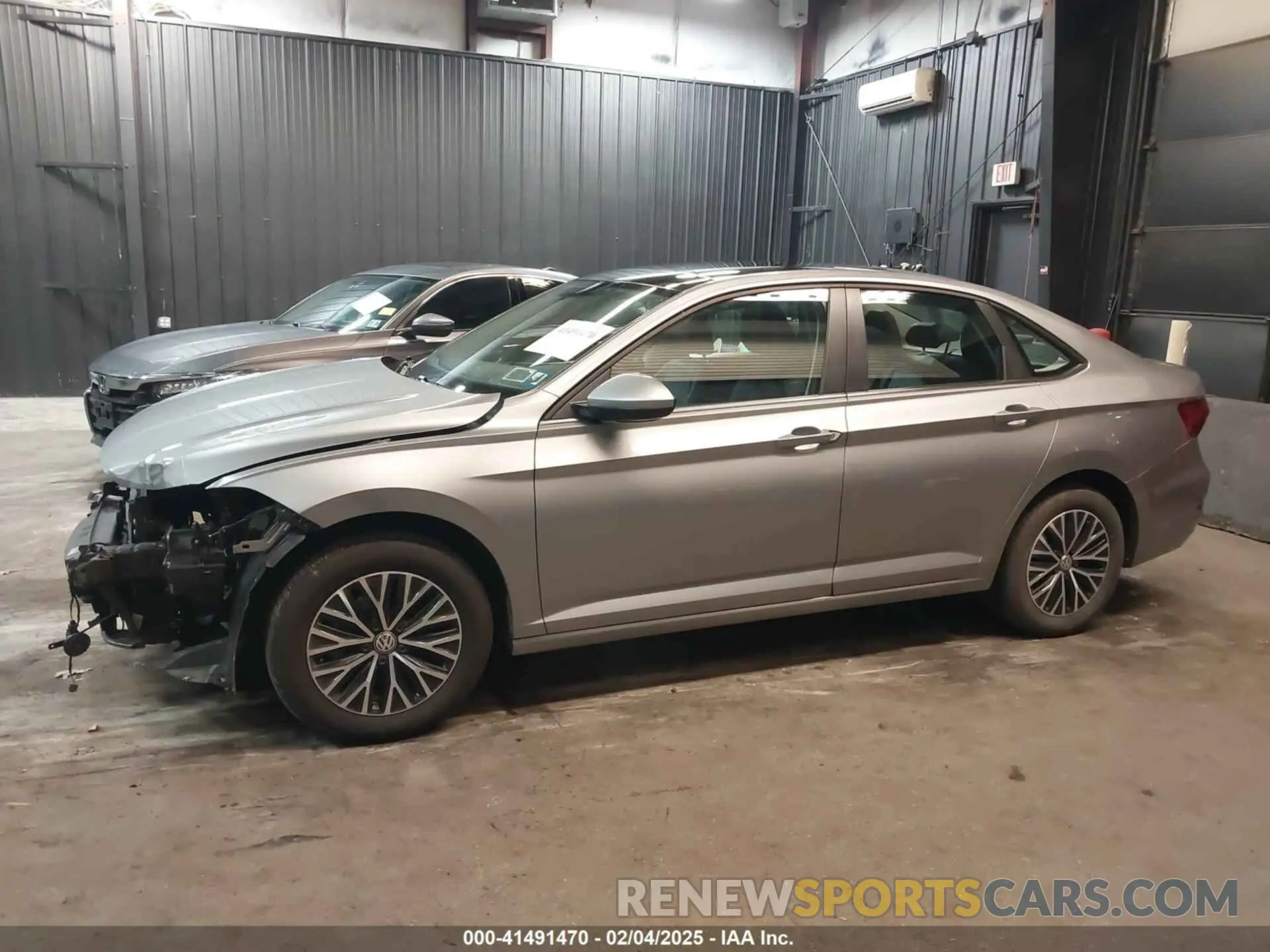 15 Photograph of a damaged car 3VWC57BU0LM081152 VOLKSWAGEN JETTA 2020