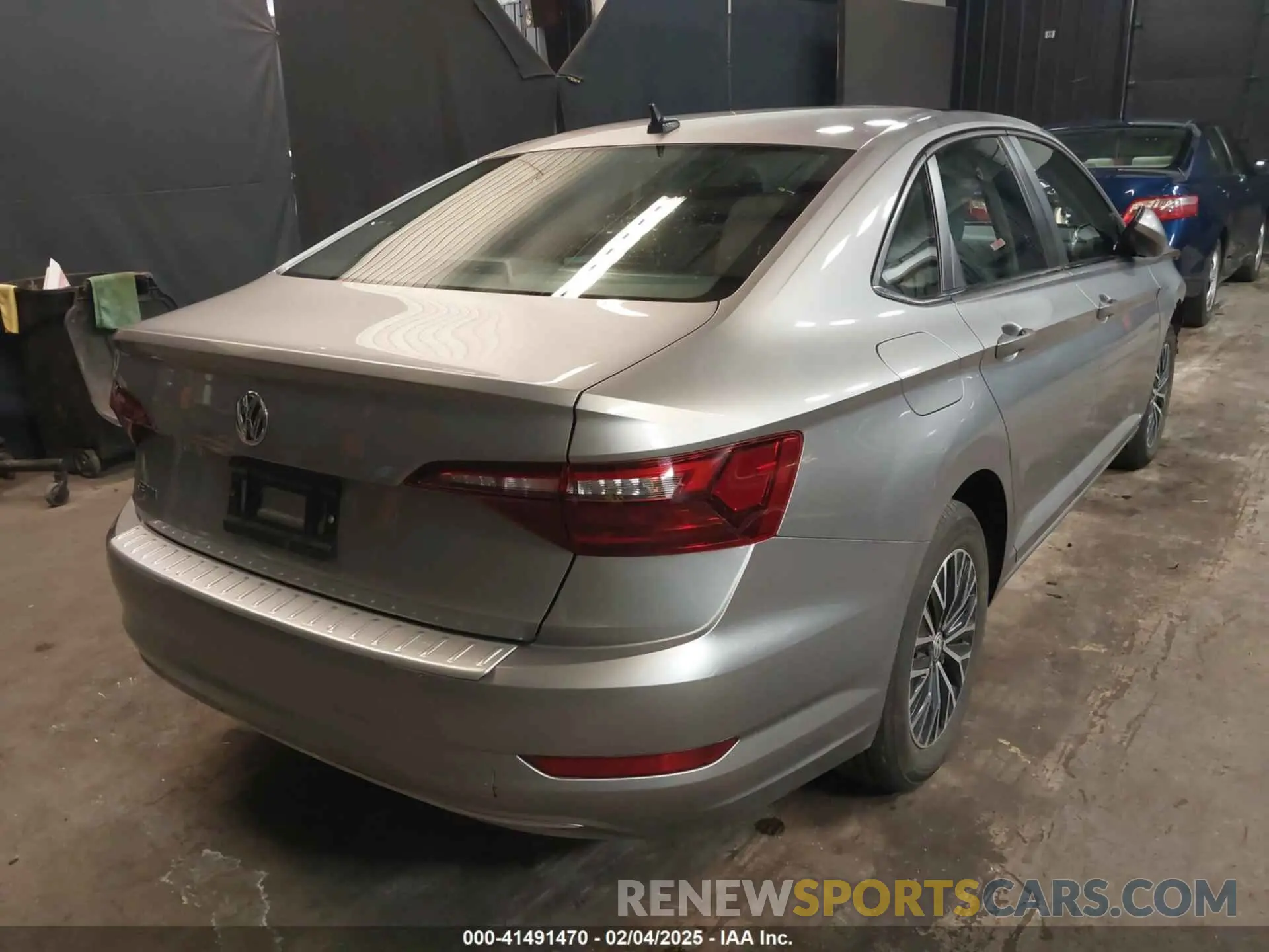 4 Photograph of a damaged car 3VWC57BU0LM081152 VOLKSWAGEN JETTA 2020