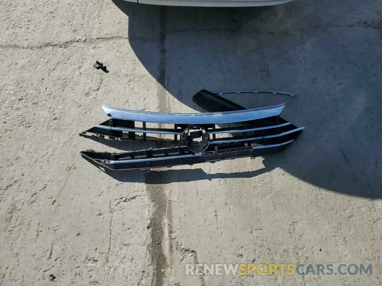 12 Photograph of a damaged car 3VWC57BU0LM081667 VOLKSWAGEN JETTA 2020