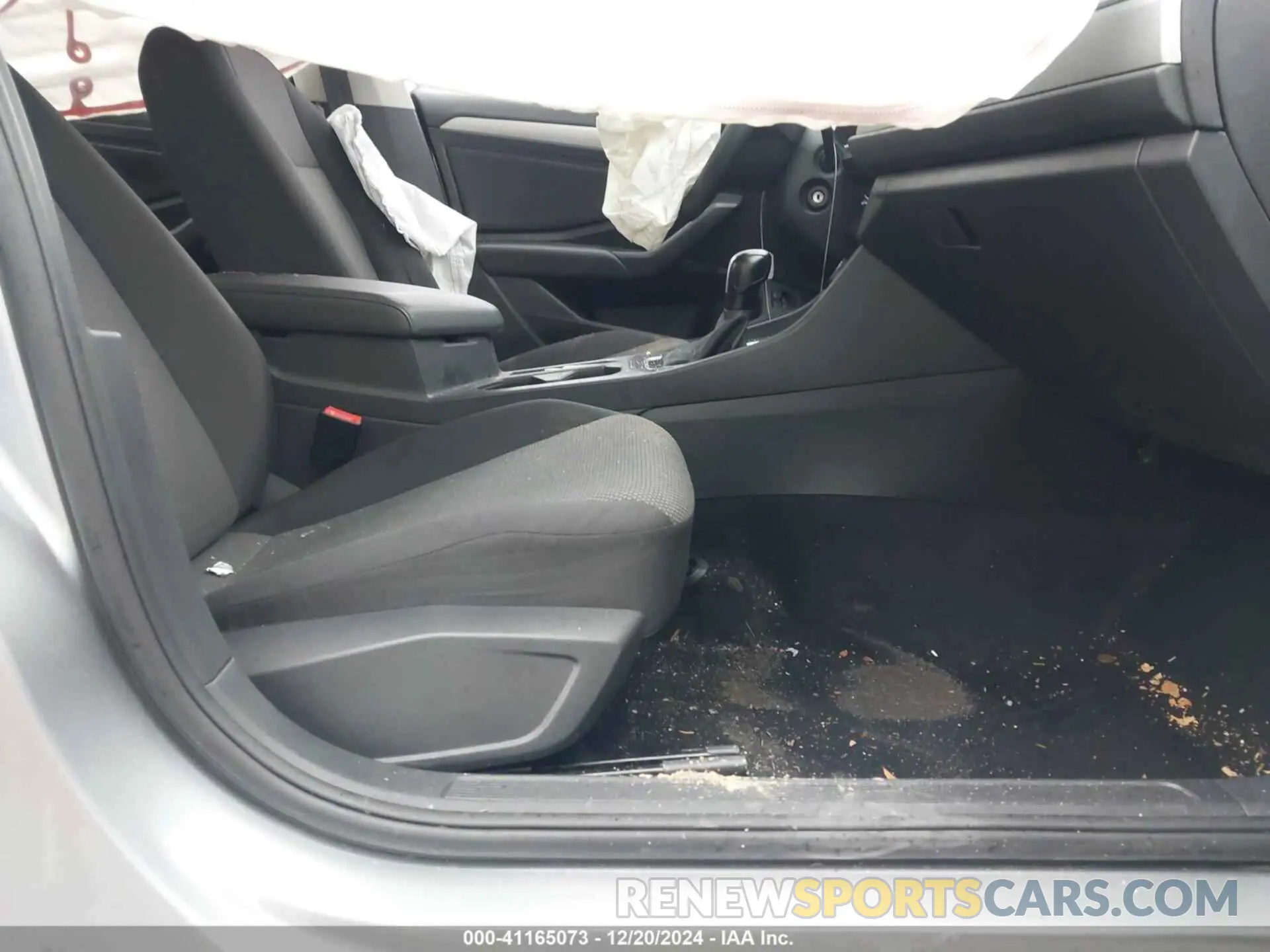 5 Photograph of a damaged car 3VWC57BU1LM081029 VOLKSWAGEN JETTA 2020
