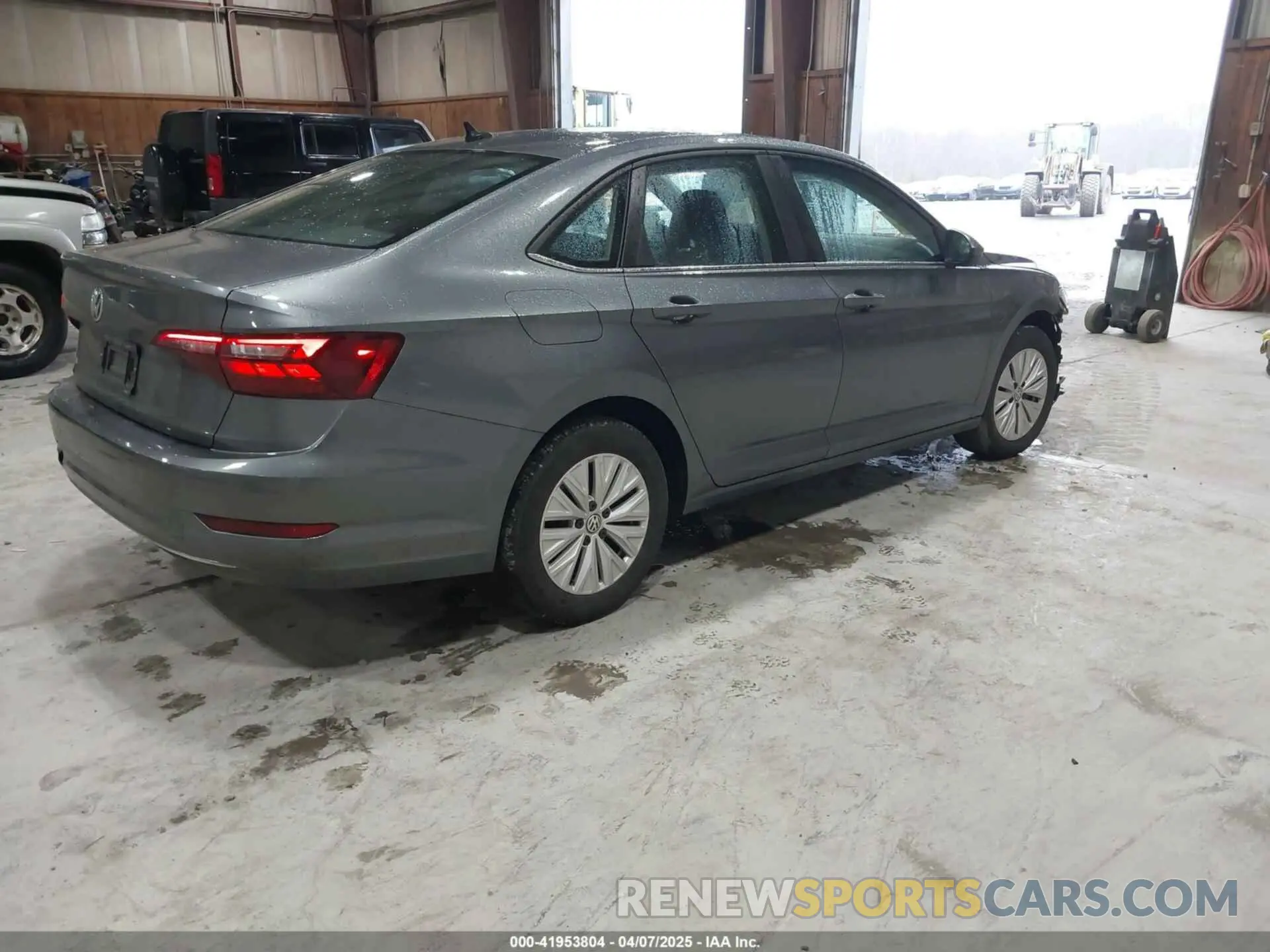 4 Фотография поврежденного автомобиля 3VWC57BU1LM081077 VOLKSWAGEN JETTA 2020