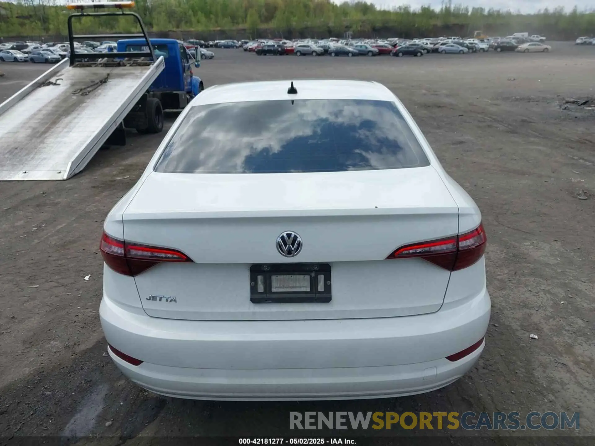 16 Photograph of a damaged car 3VWC57BU2LM078947 VOLKSWAGEN JETTA 2020