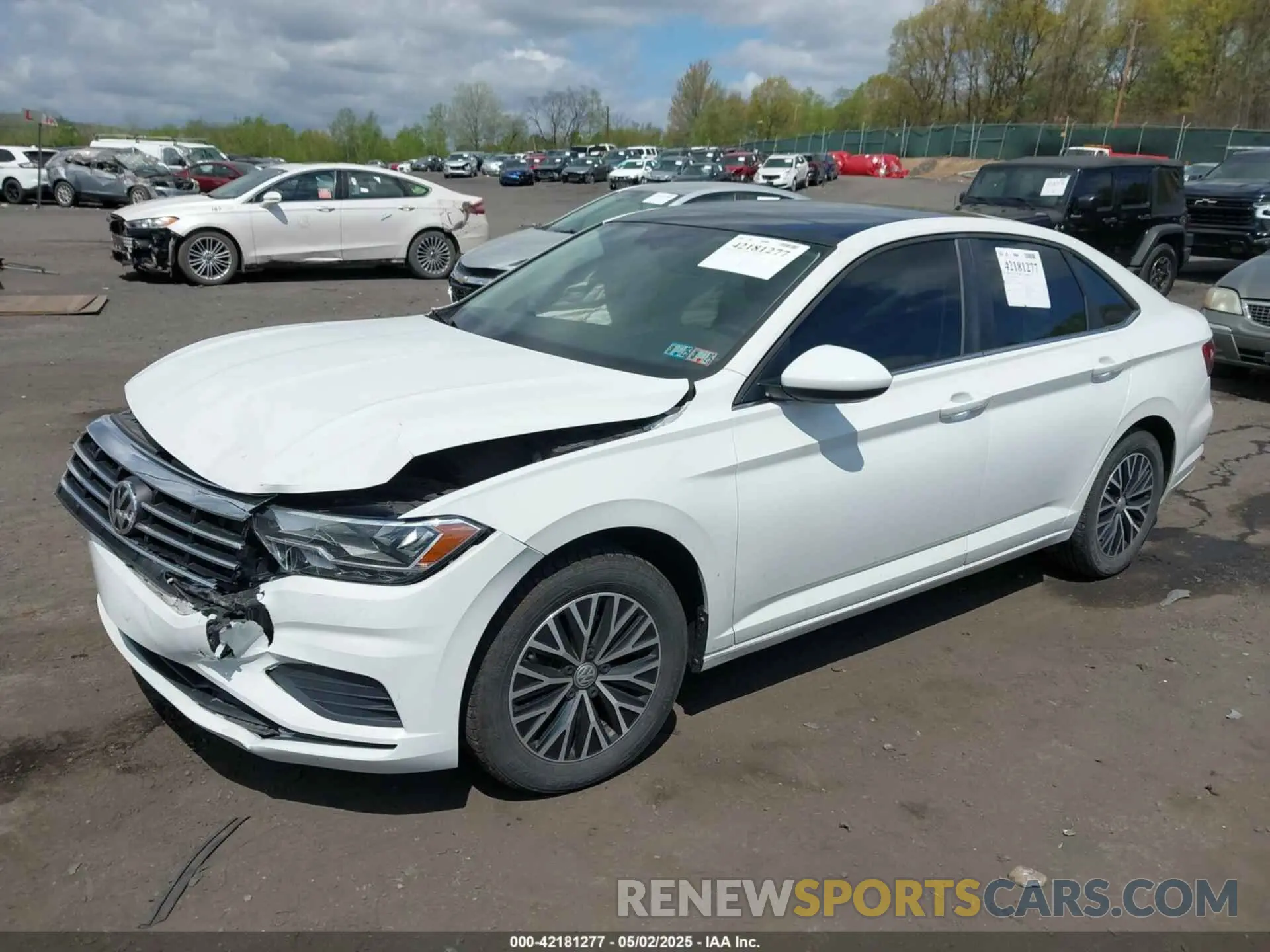 2 Photograph of a damaged car 3VWC57BU2LM078947 VOLKSWAGEN JETTA 2020