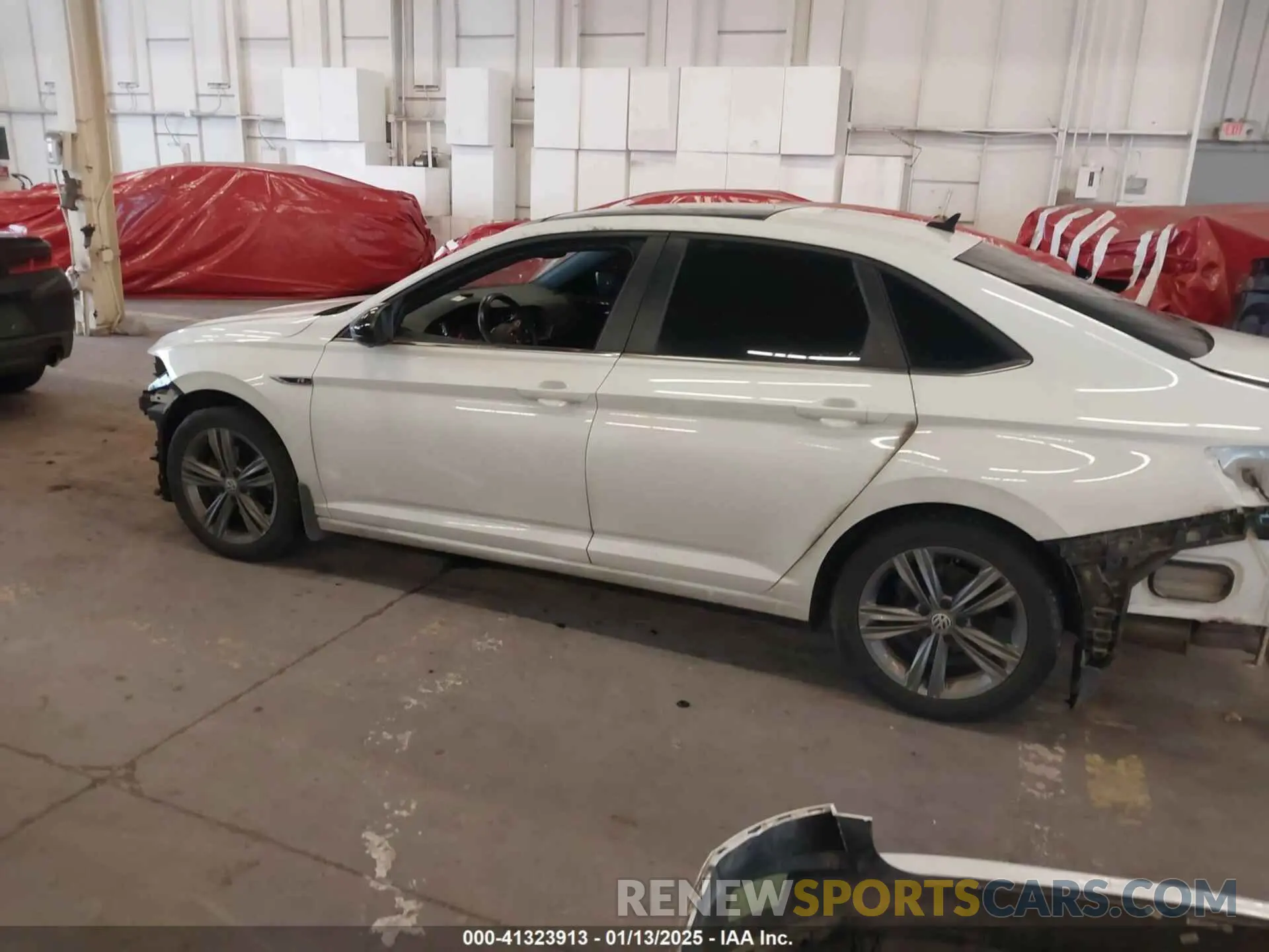 15 Photograph of a damaged car 3VWC57BU3LM086264 VOLKSWAGEN JETTA 2020