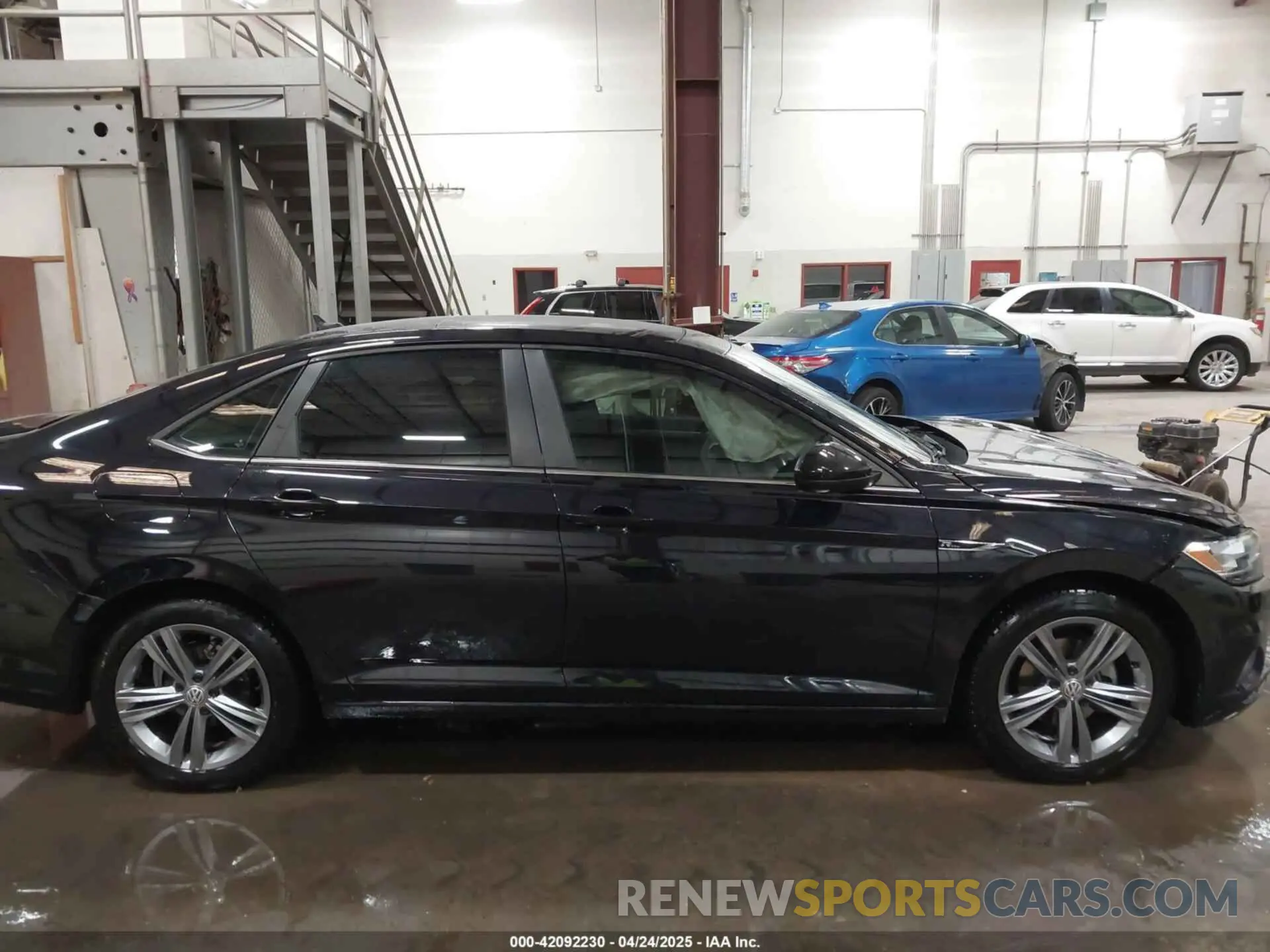 14 Photograph of a damaged car 3VWC57BU3LM087754 VOLKSWAGEN JETTA 2020
